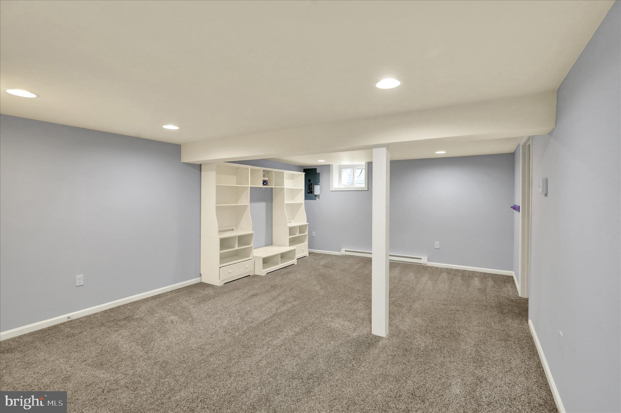 TIMSON HILL - Residential