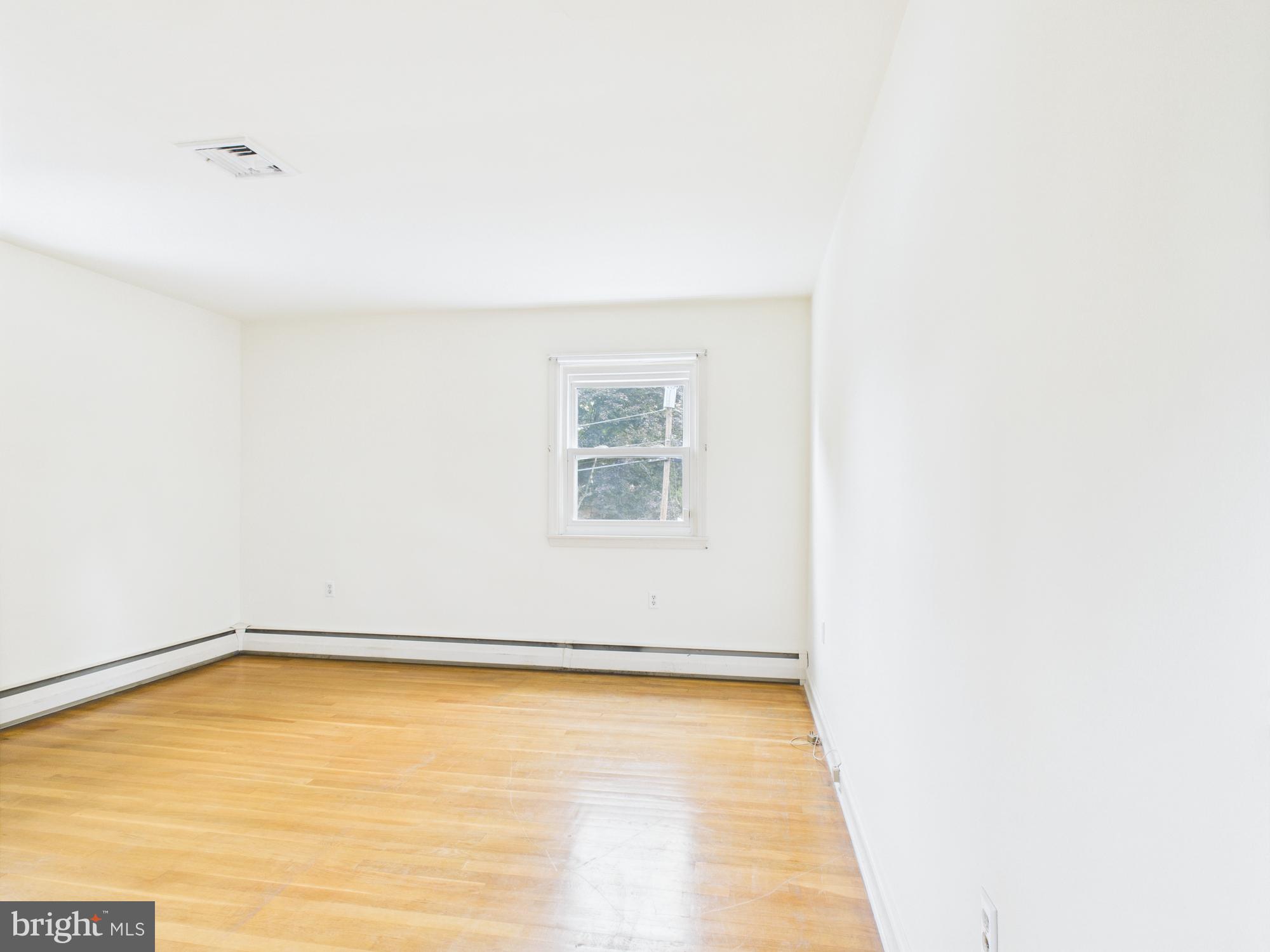 MORELAND - Residential