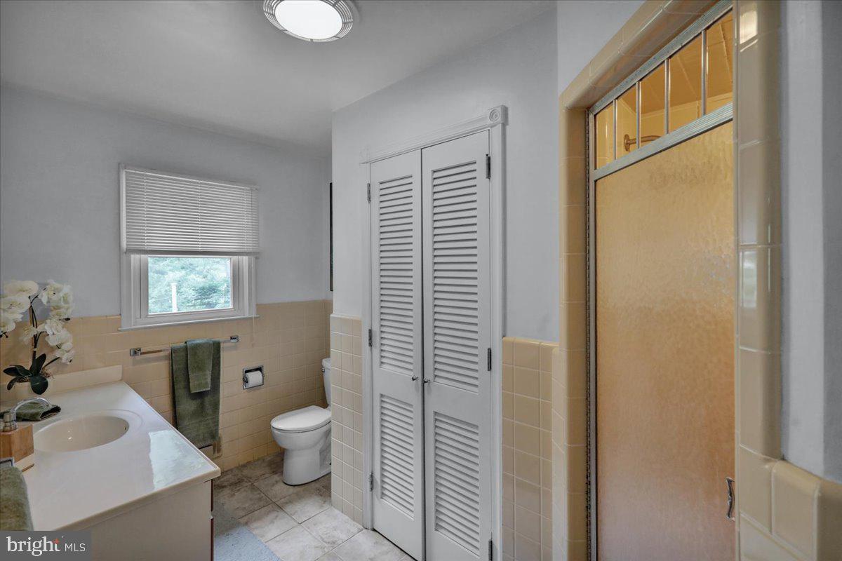 BIRDLAND - Residential