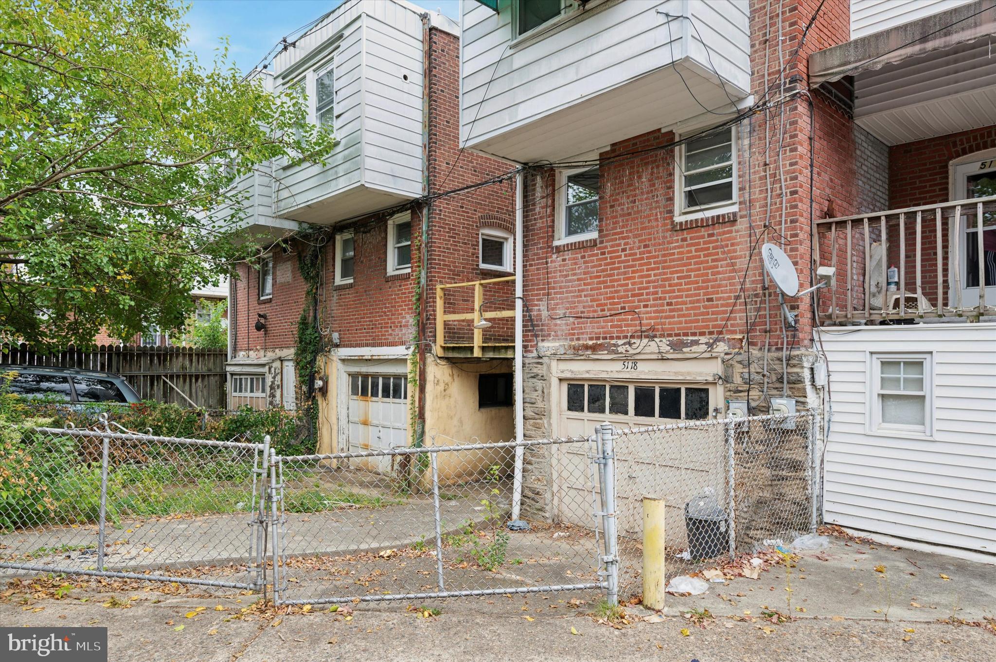 FRANKFORD - Residential Lease