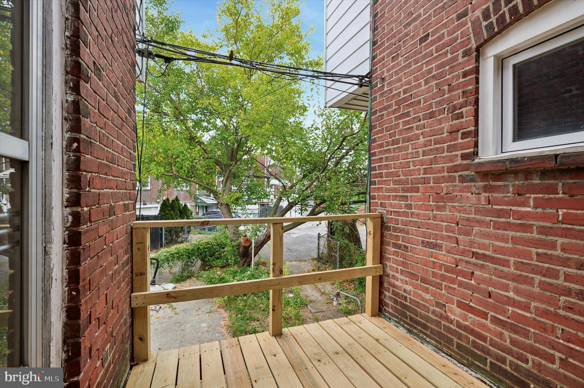 FRANKFORD - Residential Lease