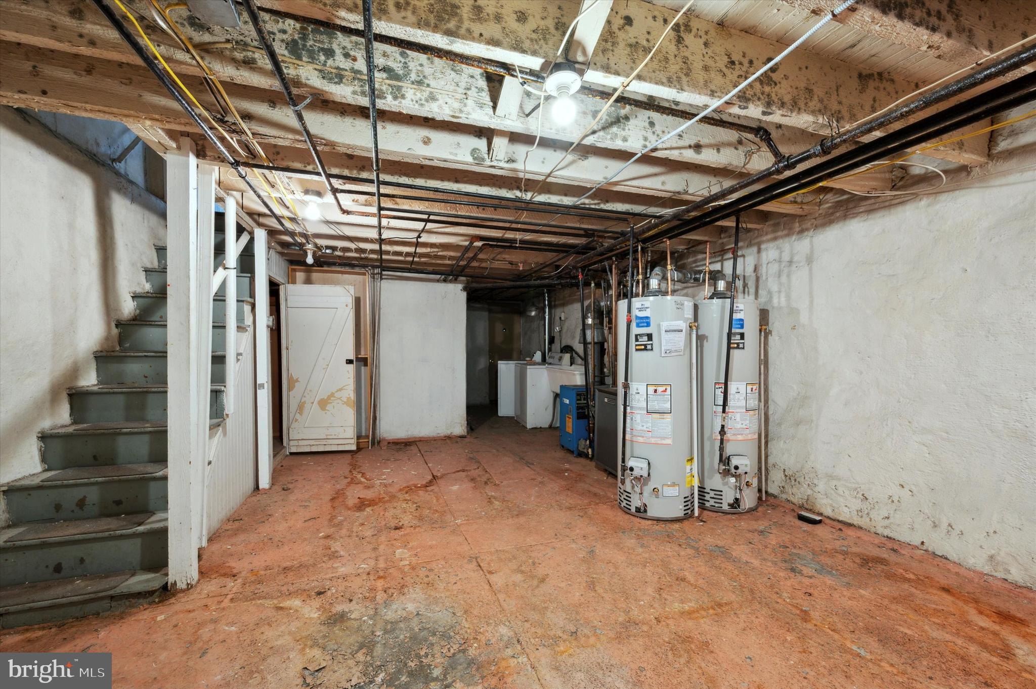 FRANKFORD - Residential Lease