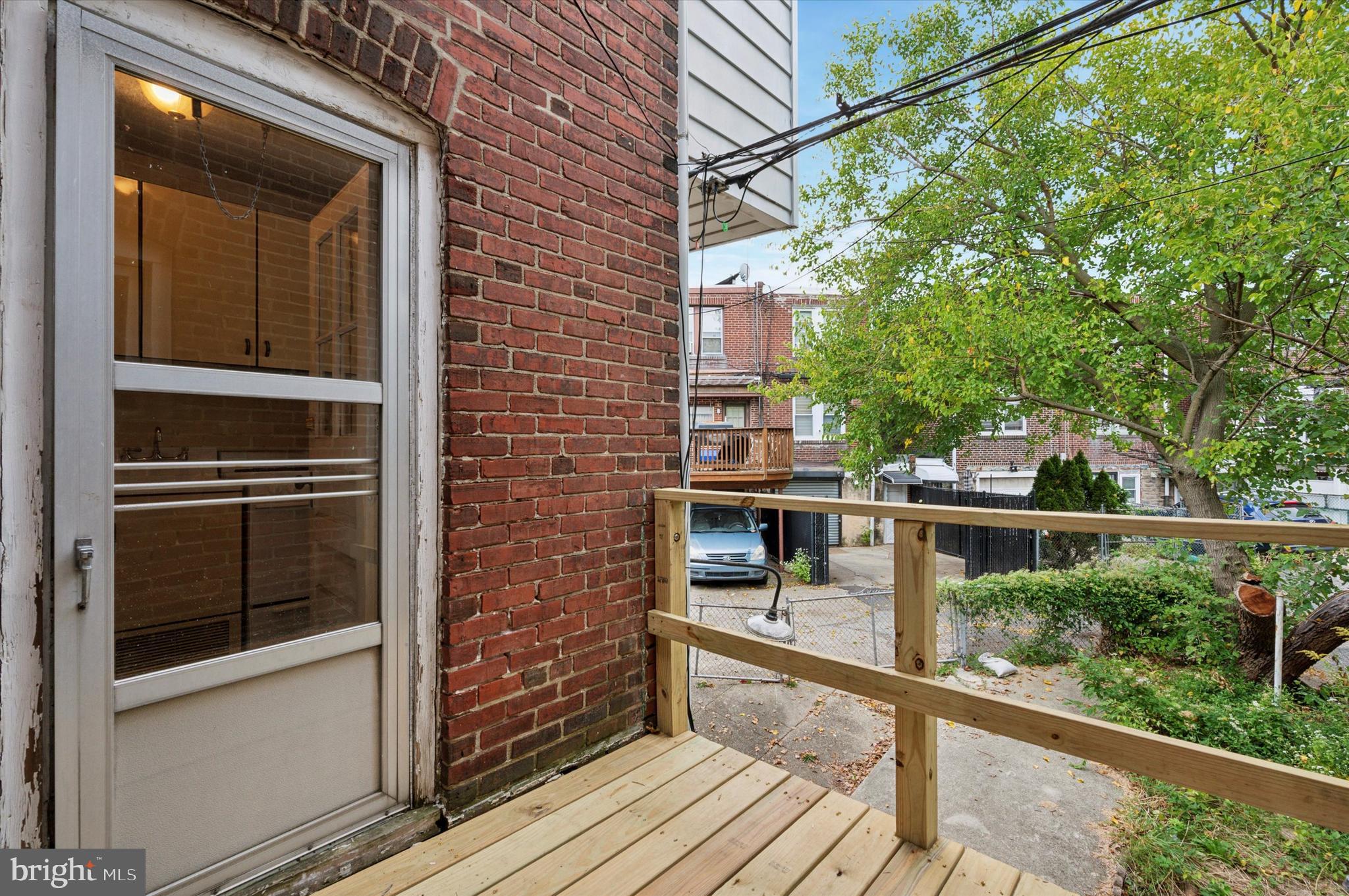 FRANKFORD - Residential Lease