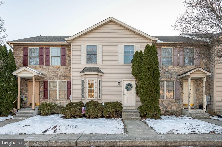 3bd/1.5 bath townhome in Tabler Station Manor.  Main level has Pergo flooring and fresh paint throughout. Kitchen offers stainless steel appliances, 2 pantries, dining space and access to new back deck (2023). Half bath available on main level. Upper level features 3 bedrooms, full hall bath and laundry area.  Full bath  features new vanity and flooring. *New recessed lighting on main level 2023 *Newer roof* Fresh paint 2023* New water heater 2023 * New water softener 2024* New dishwasher 2023 * Close to 1-81. All you need to do is bring your stuff and move-in! *OFER DEADLINE,  SUNDAY, 2/2 at 5 pm*