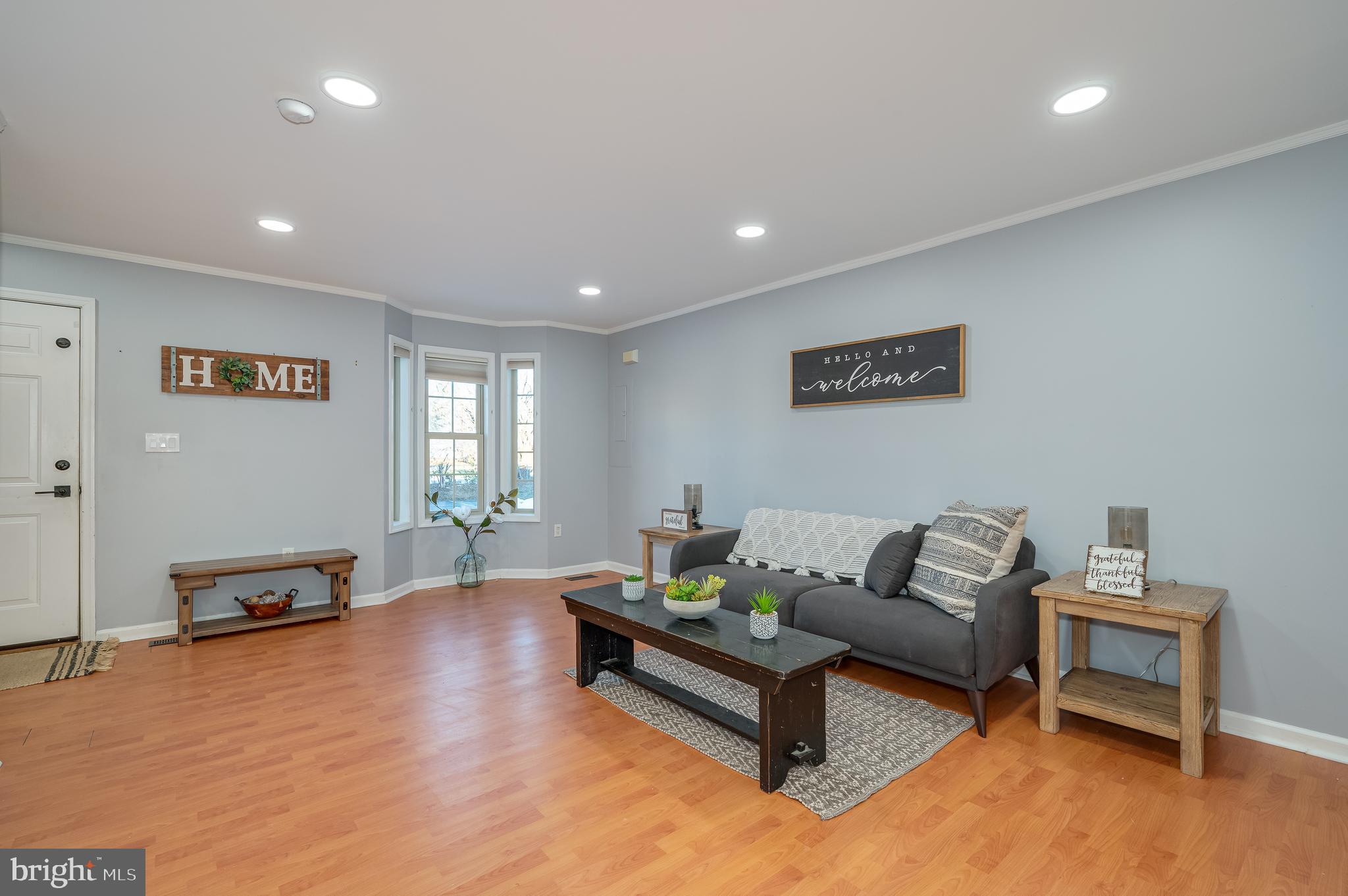 TABLER STATION MANOR - Residential