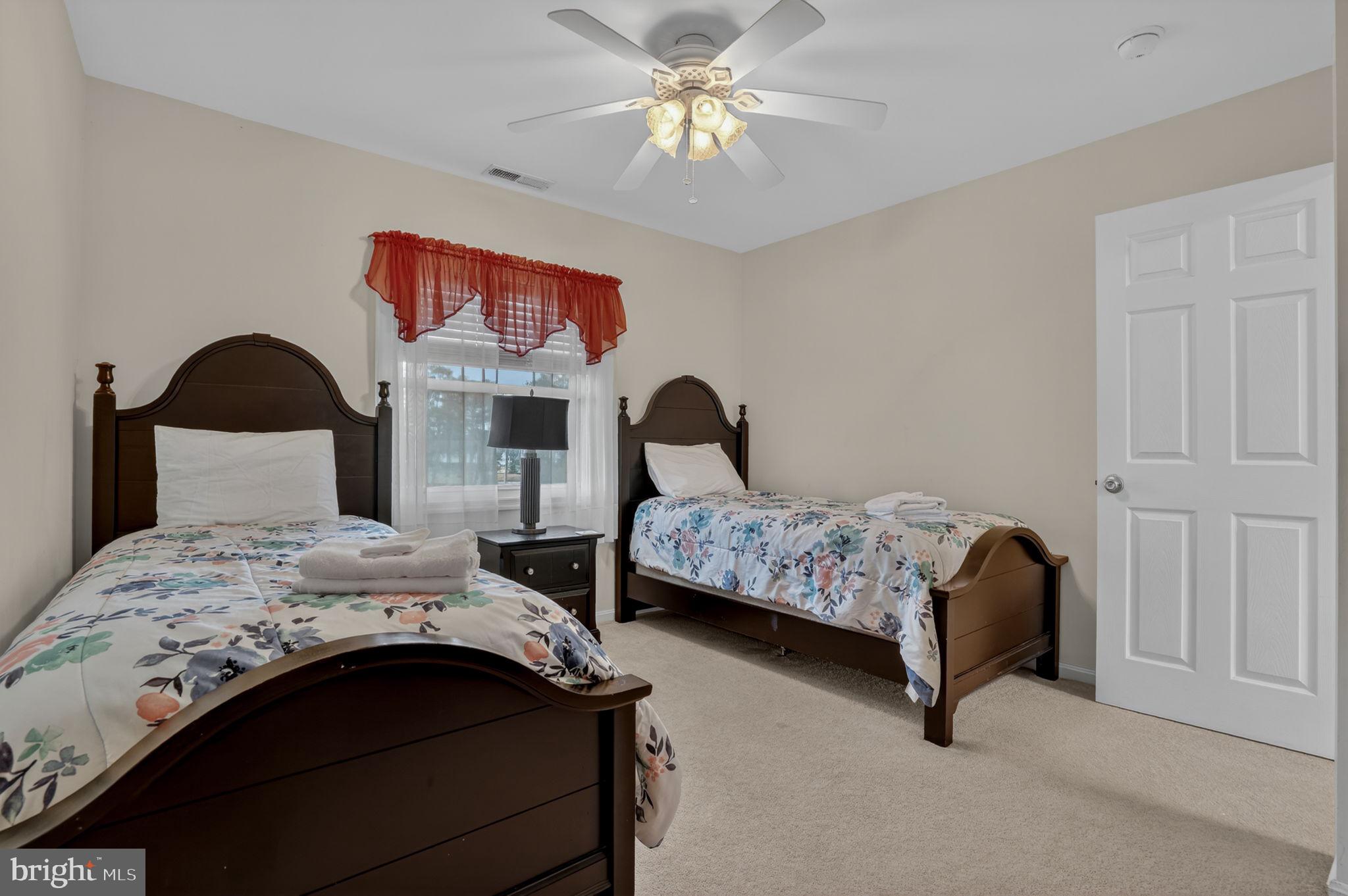 CHINCOTEAGUE - Residential