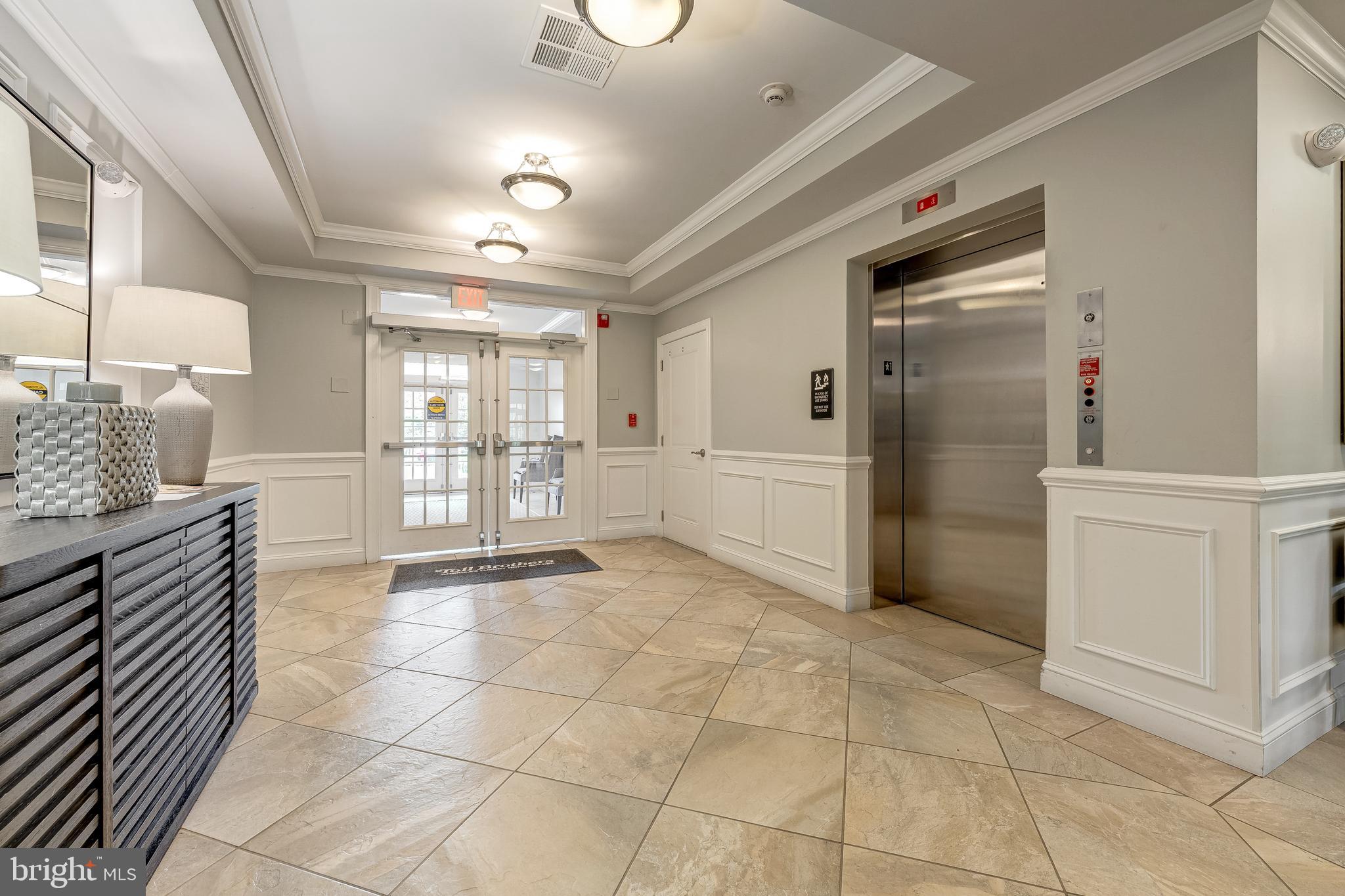 44589 YORK CREST TERRACE 406