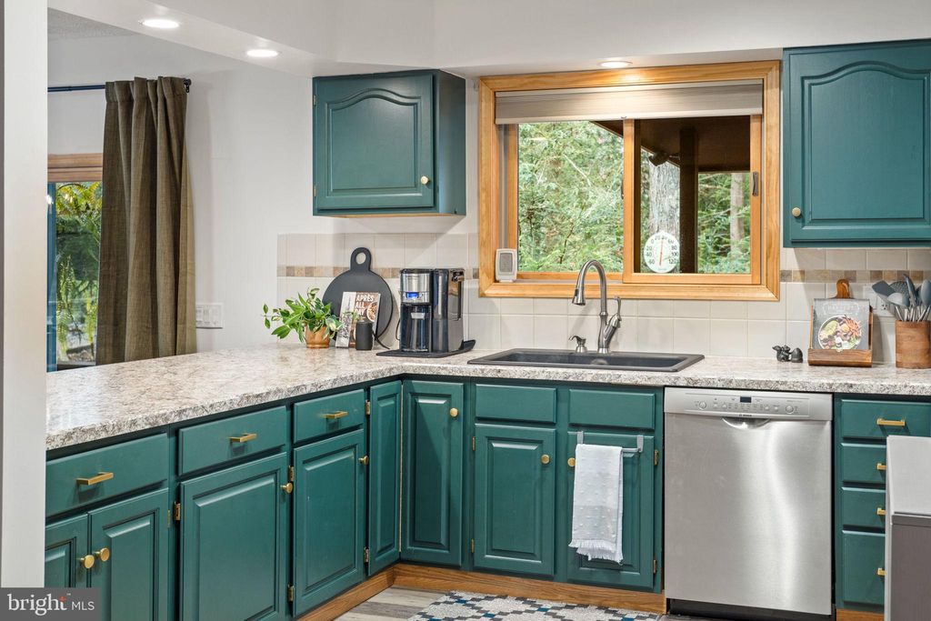 Photo of 142 Longfellow Circle, ALBRIGHTSVILLE, PA 18210 (MLS # PACC2007046)