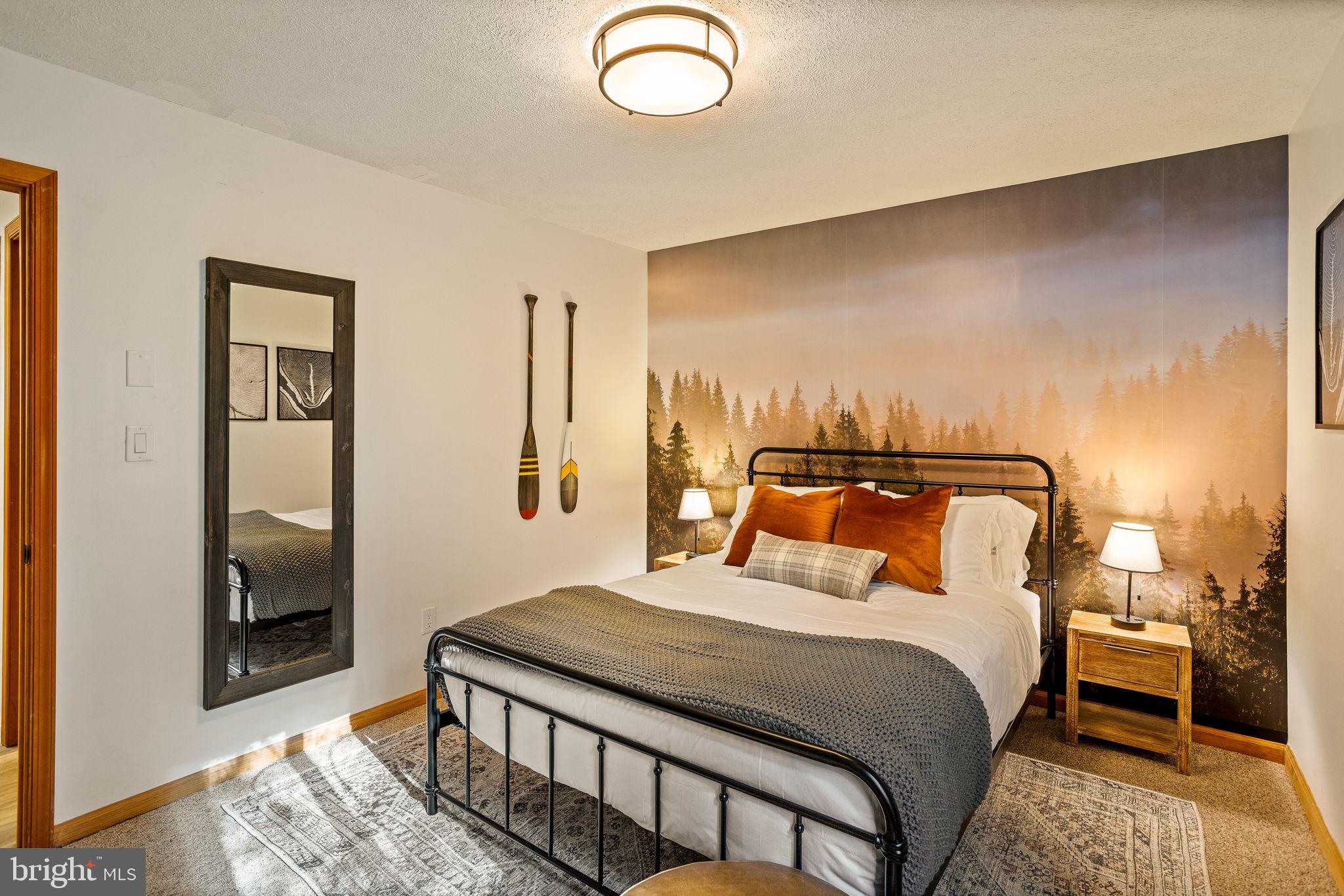 TOWEMENSING TRAILS - Residential