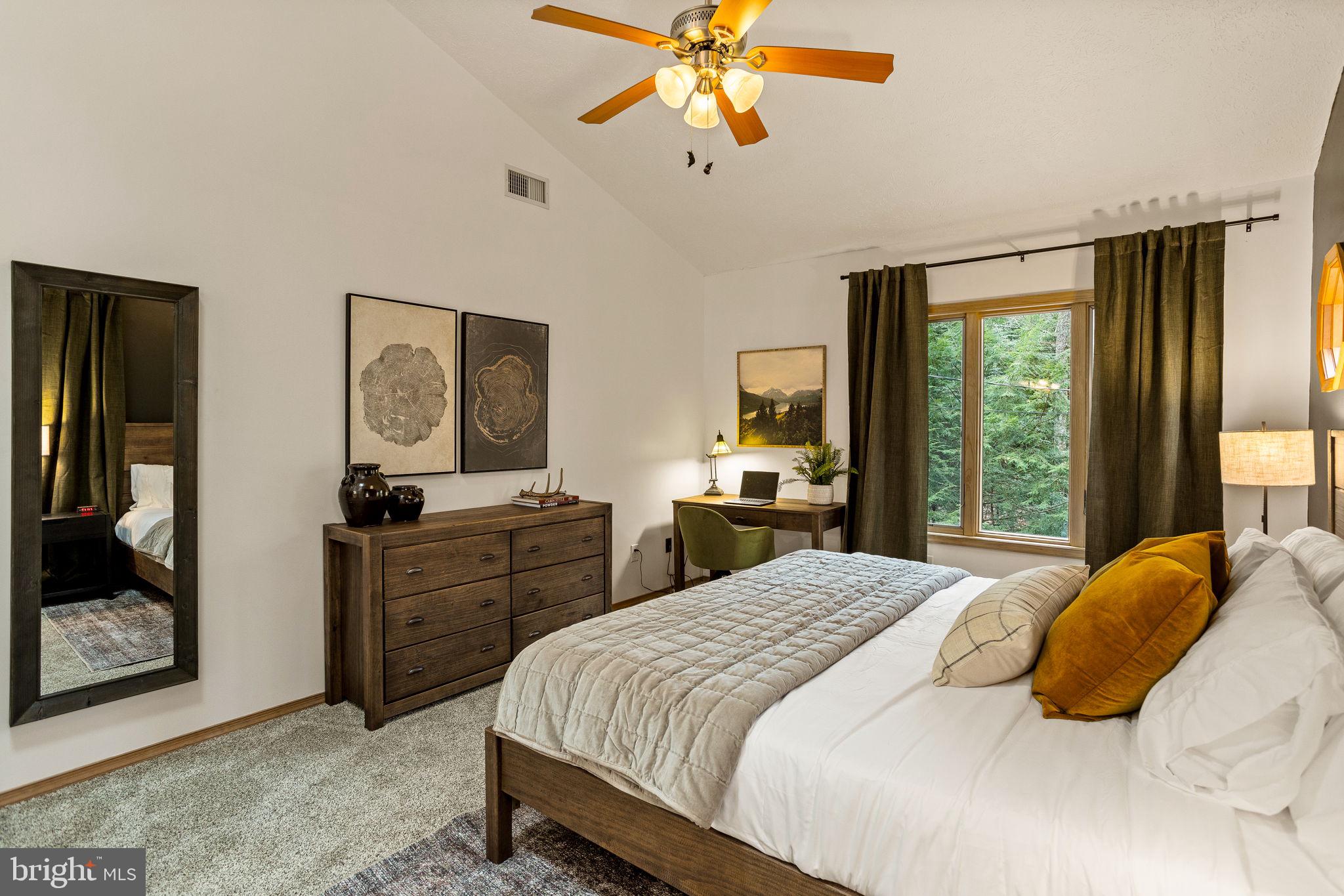 TOWEMENSING TRAILS - Residential