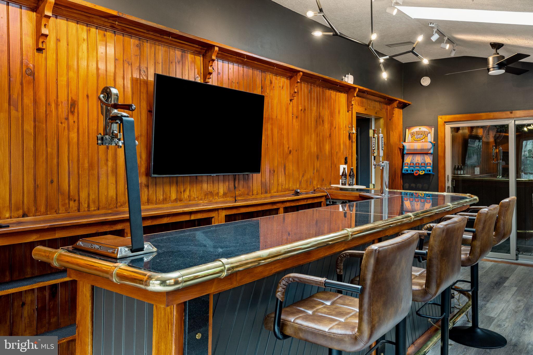 TOWEMENSING TRAILS - Residential