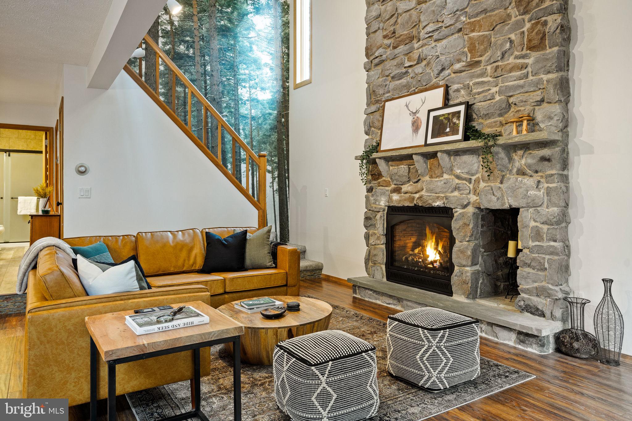 TOWEMENSING TRAILS - Residential