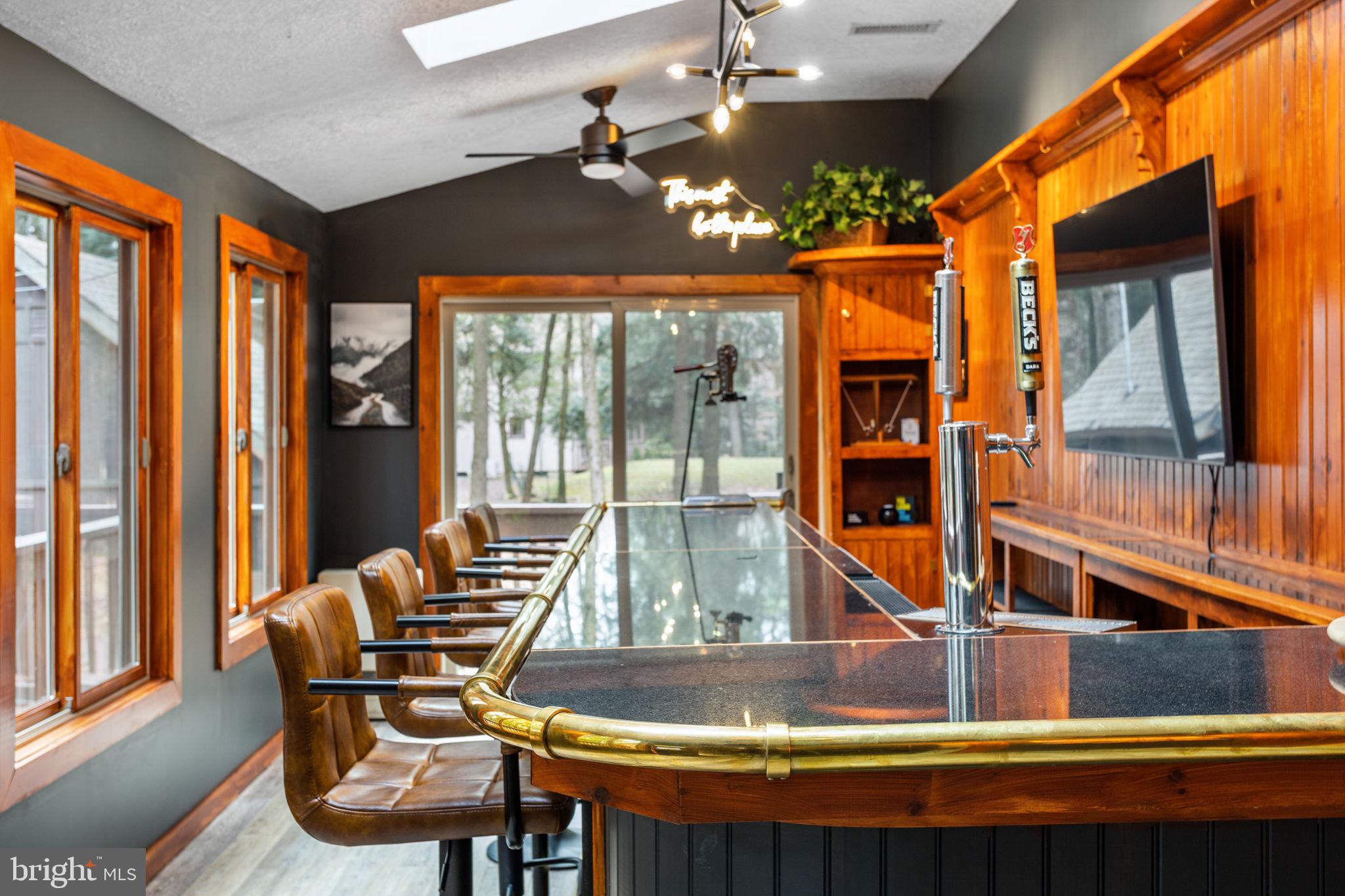 TOWEMENSING TRAILS - Residential