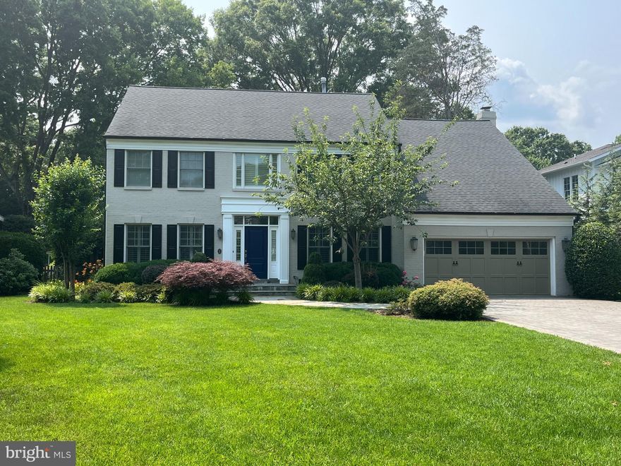 Beautifully renovated Plymouth Haven home. Renovations are 10 years old, but high-end finishes to include: extensive moldings including new casing, baseboard and crown, solid core doors, hardwood flooring on the upper two levels, inset cabinetry, granite counters, Andersen 400 series windows, dual zone HVAC, and more. Contact LA for more details.