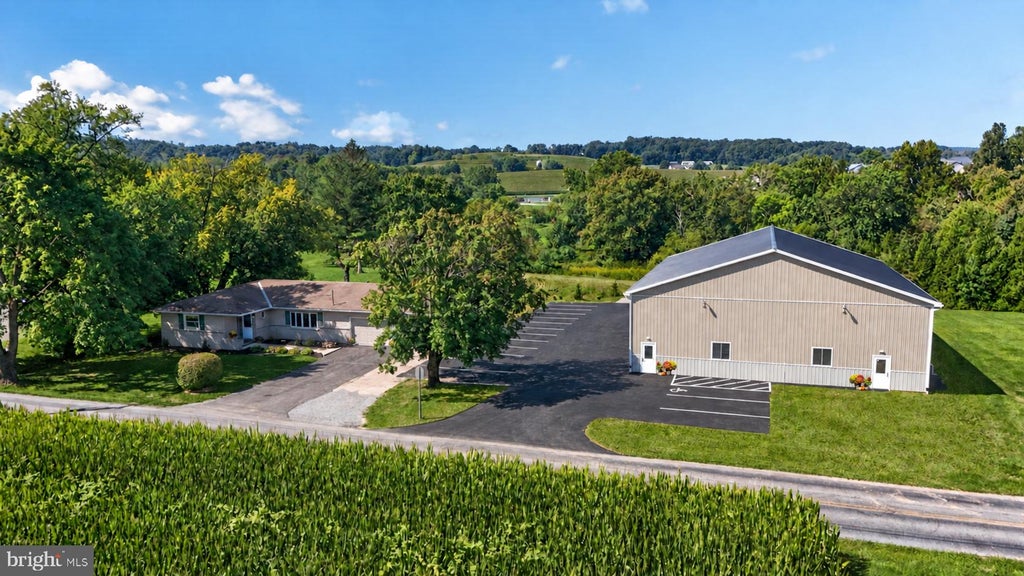 Photo of 183 Oak Bottom Road, QUARRYVILLE, PA 17566 (MLS # PALA2096302)