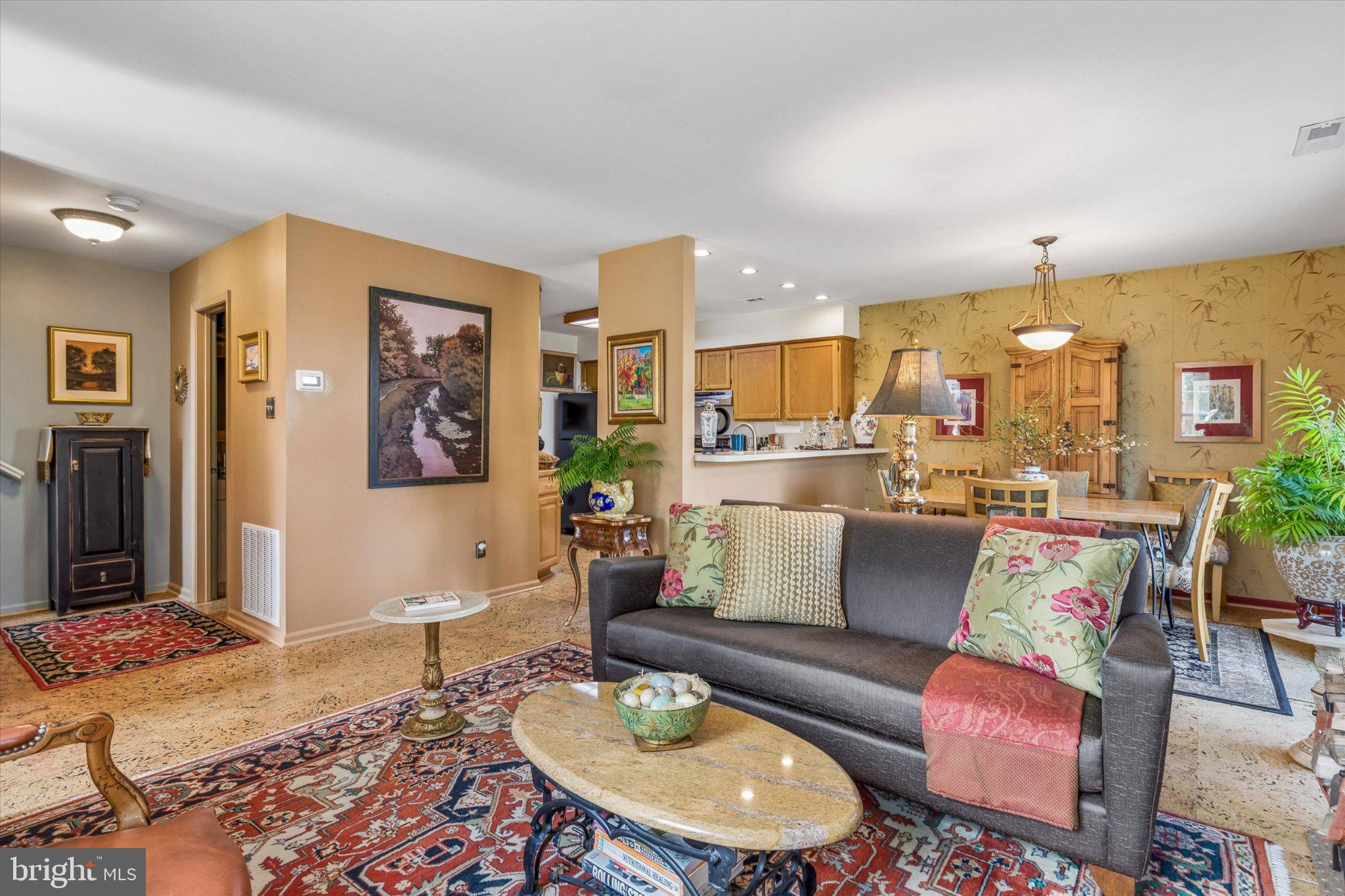 FOREST PARK - Residential