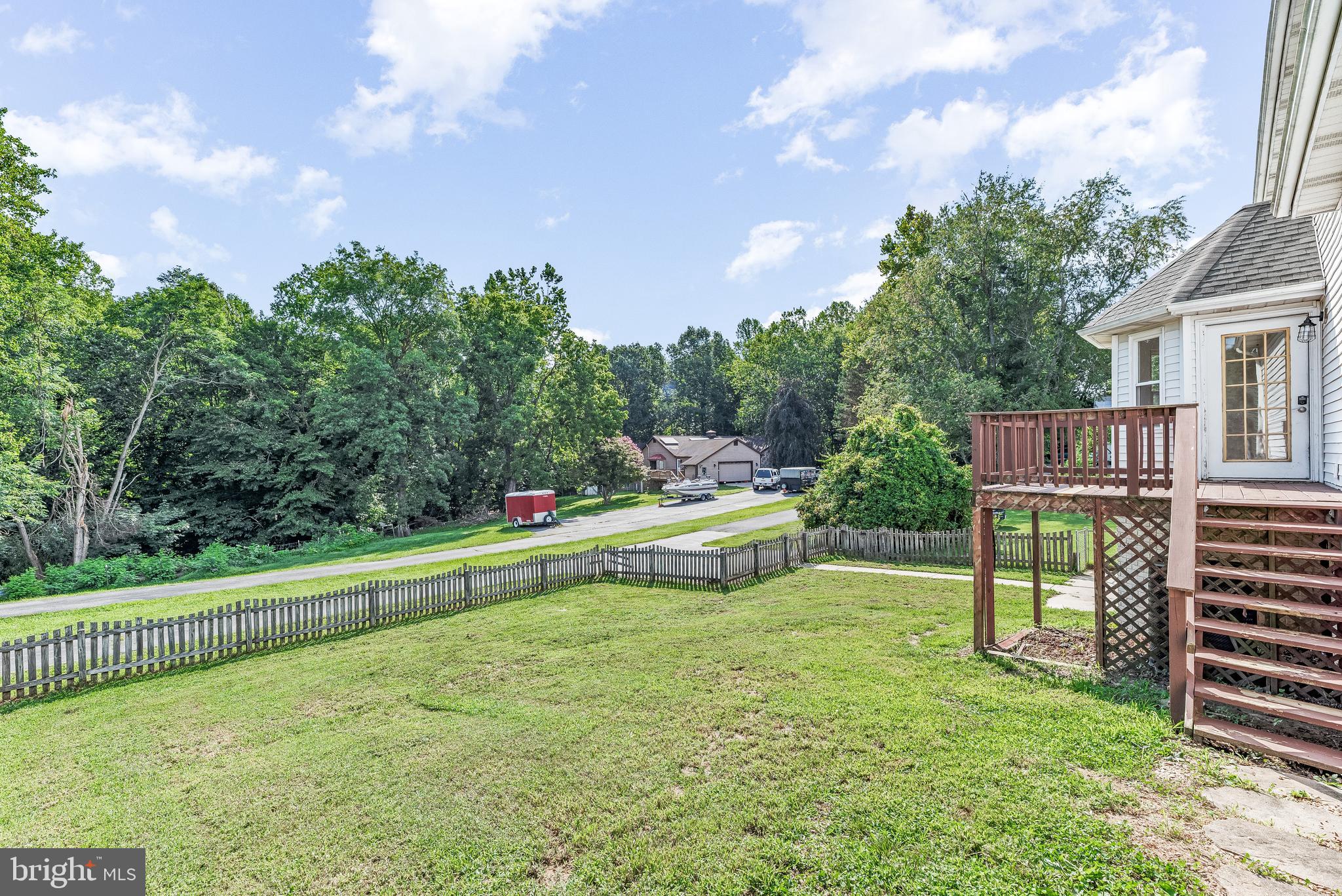 1601 MEADOW OAKS LANE