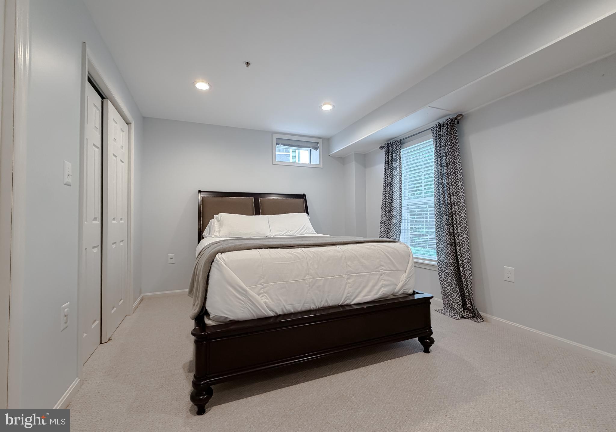 WOODLAND PARK AT WILDEWOOD - Residential