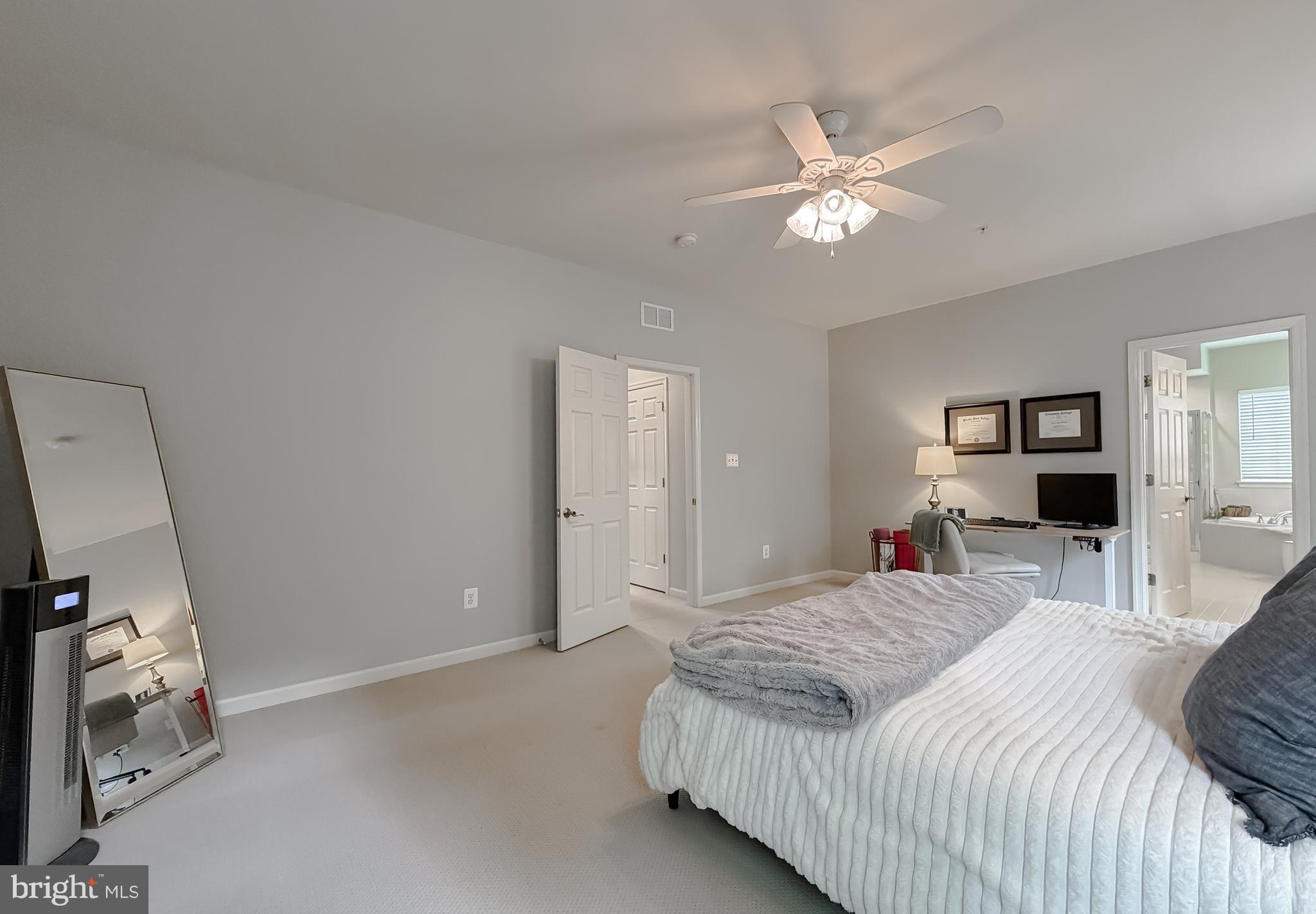 WOODLAND PARK AT WILDEWOOD - Residential
