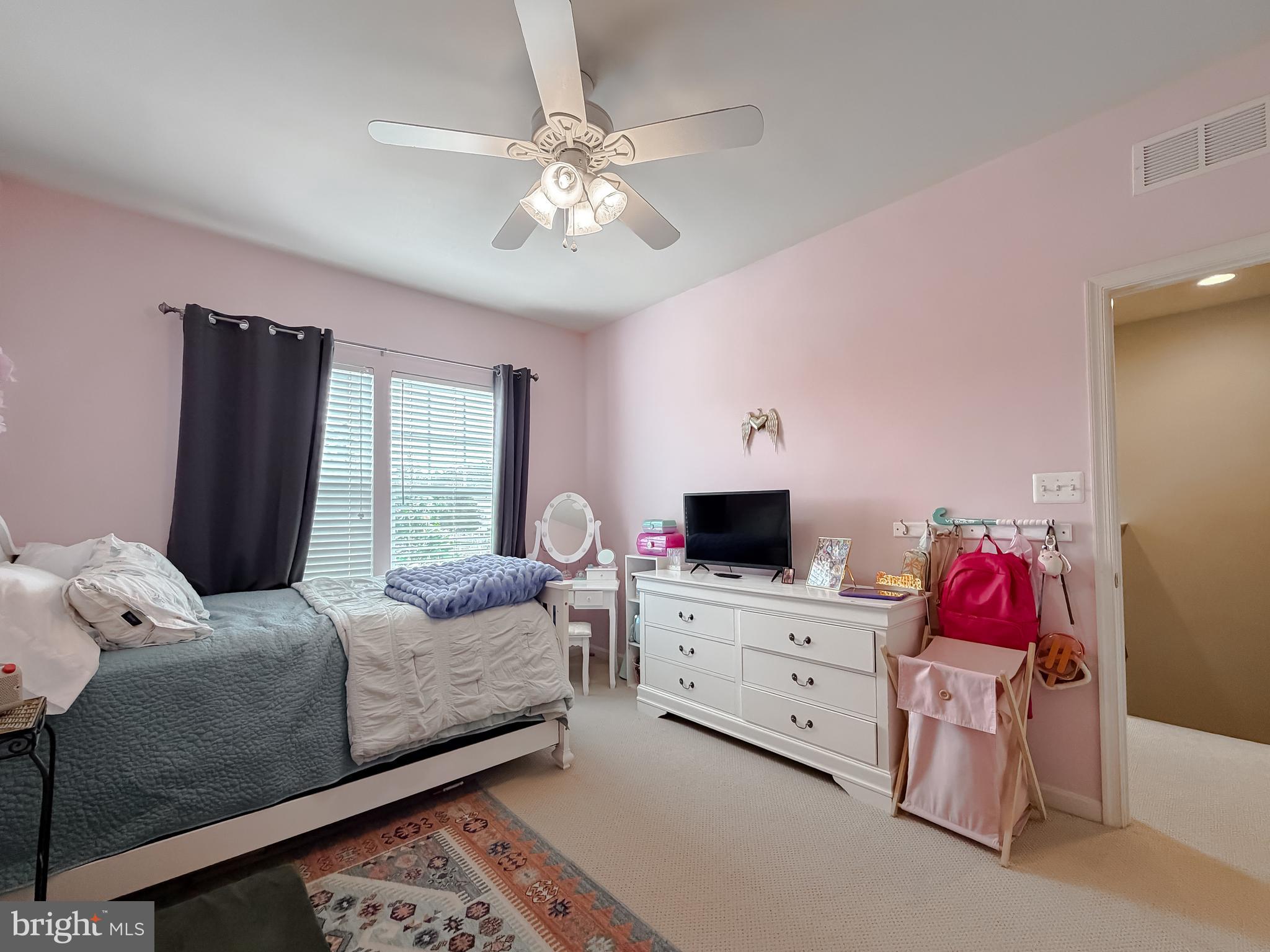 WOODLAND PARK AT WILDEWOOD - Residential