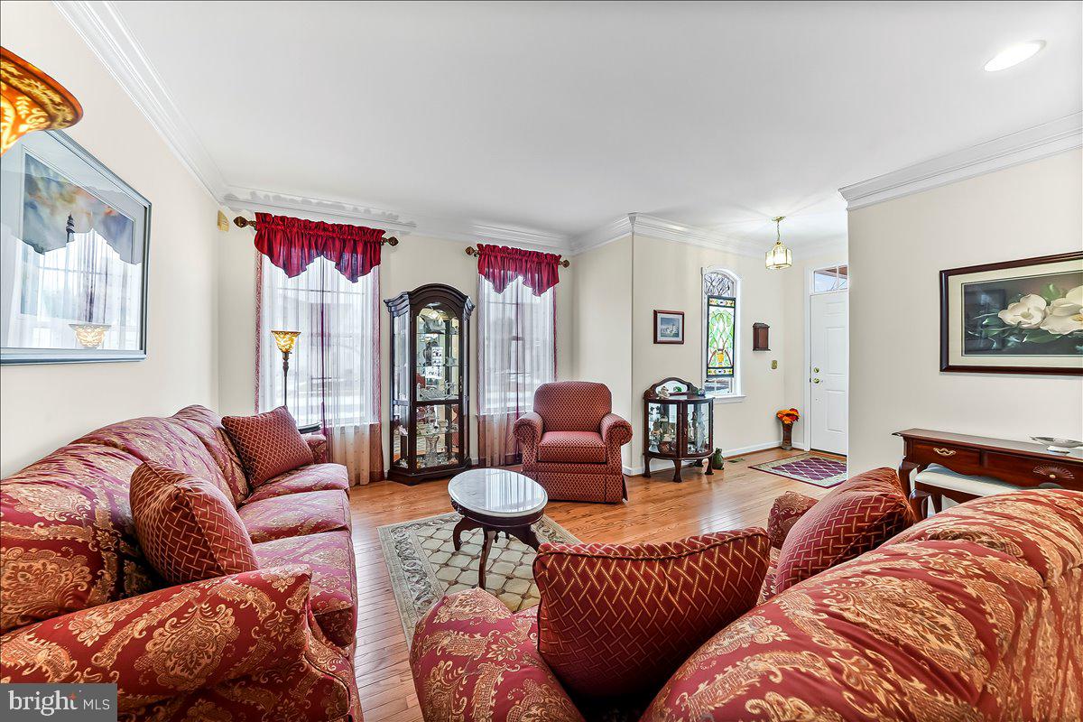 BRITTANY HILLS - Residential