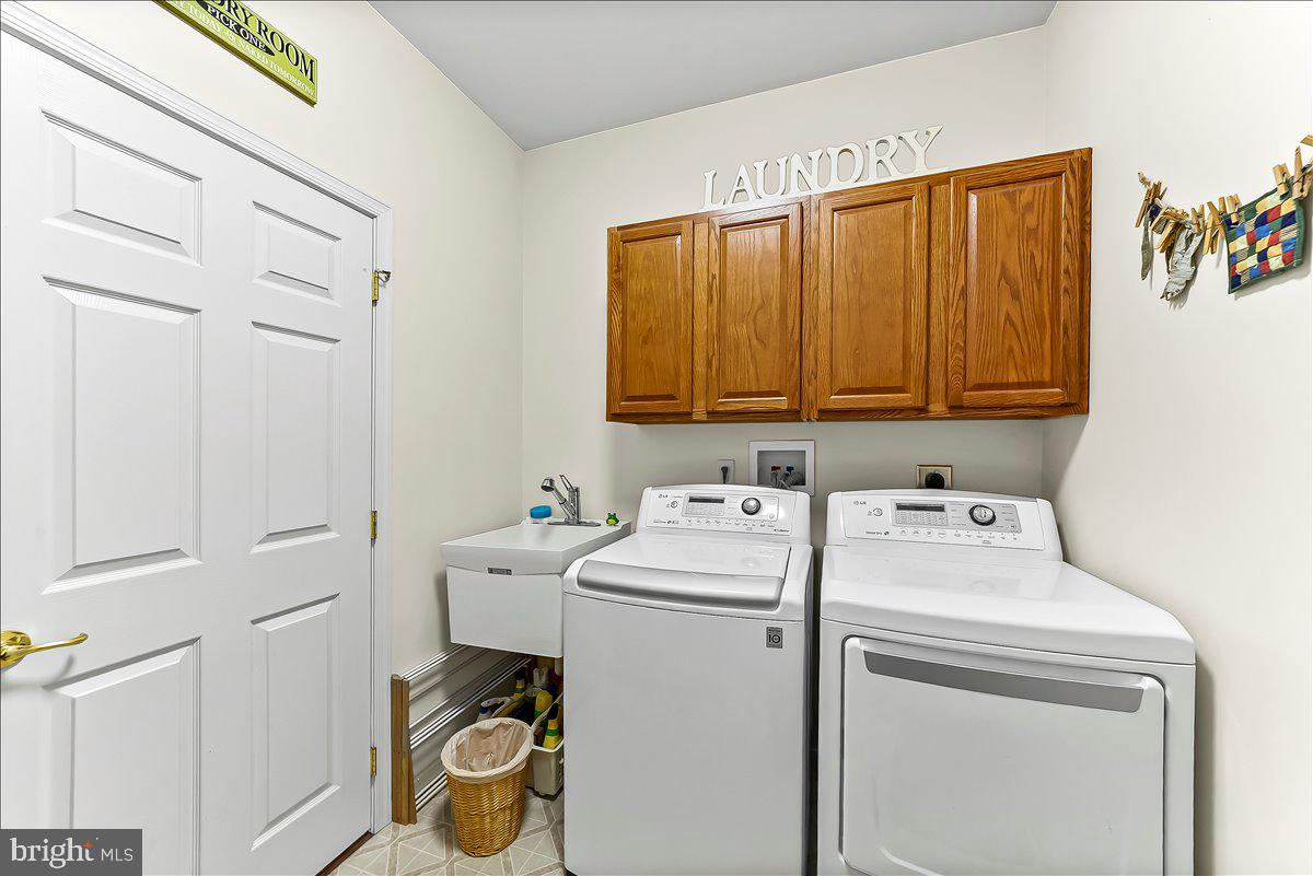 BRITTANY HILLS - Residential