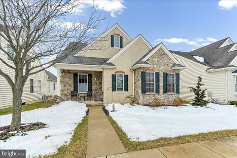 Homes For Sale - 336 Carlisle Drive<br/> AVONDALE, PA 19311