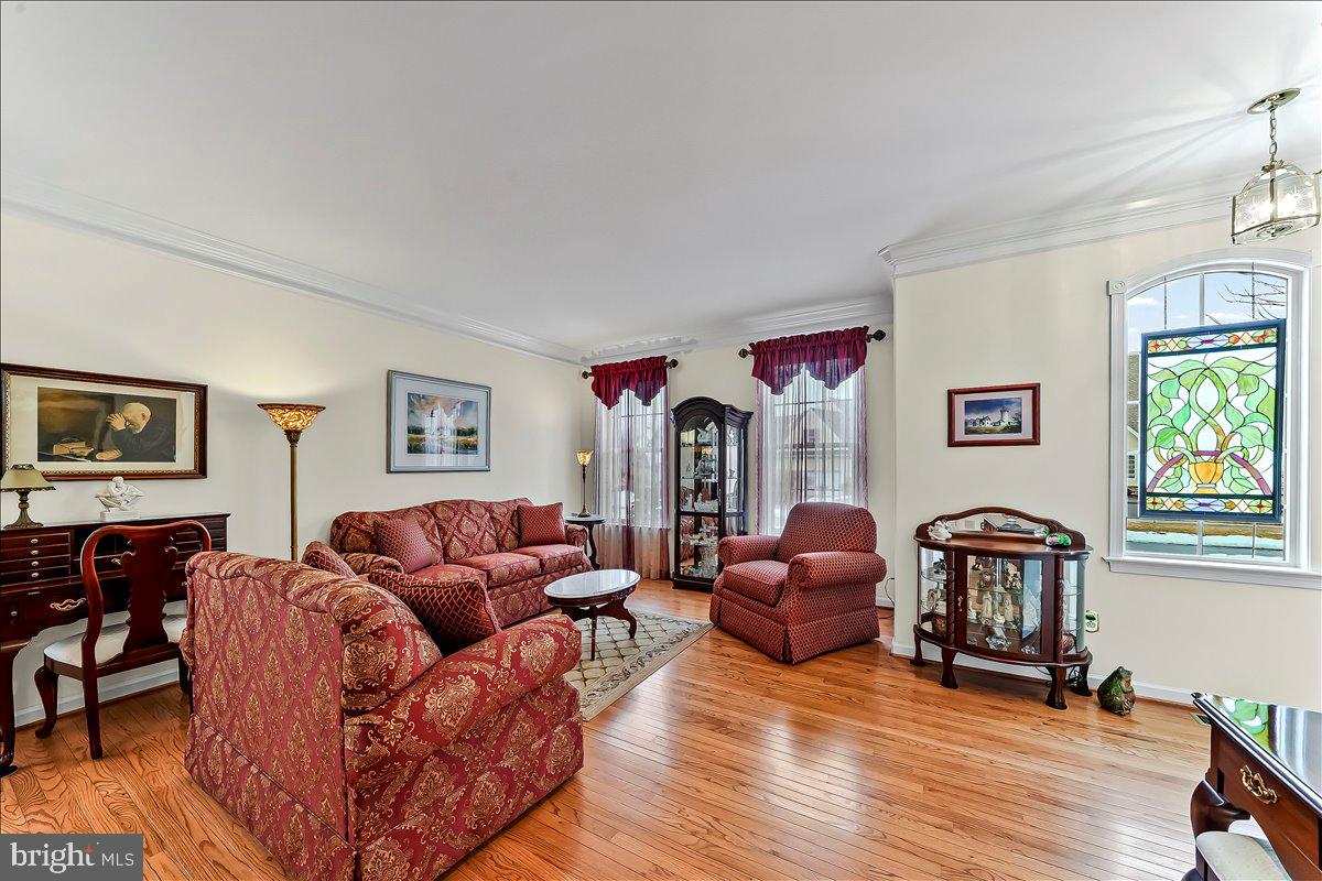 BRITTANY HILLS - Residential