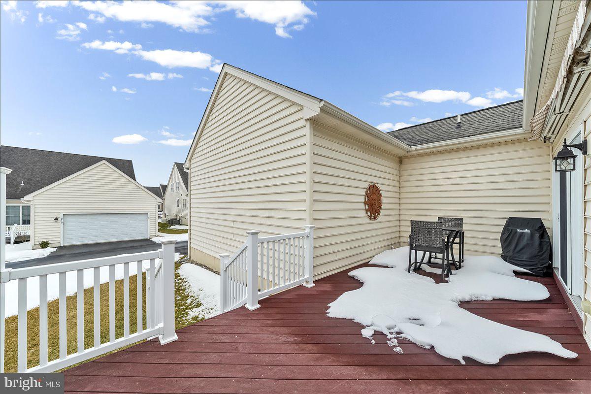 BRITTANY HILLS - Residential