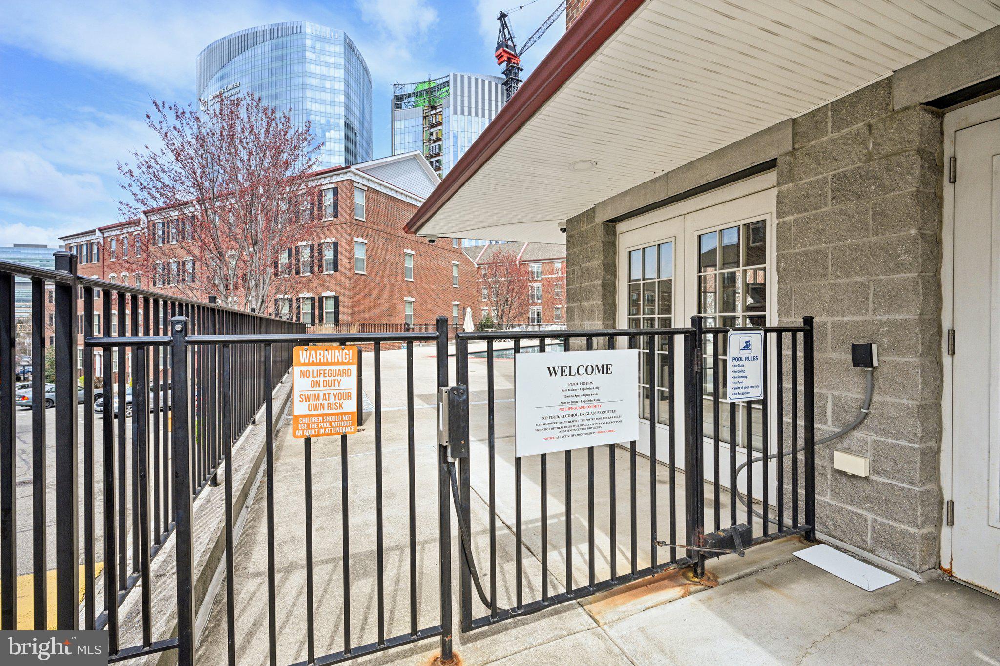 NAVAL SQUARE - Residential