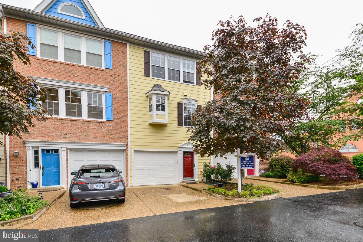 LAND OF HERBERT - Residential Lease