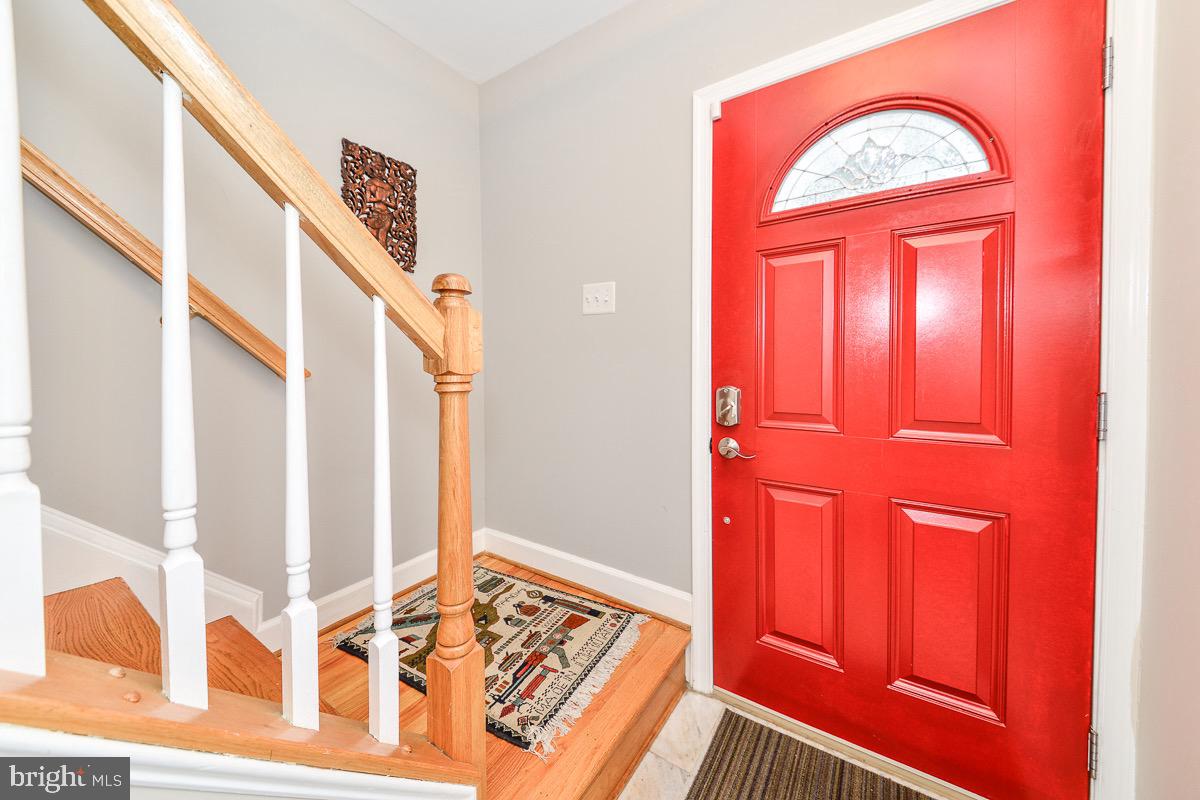 LAND OF HERBERT - Residential Lease