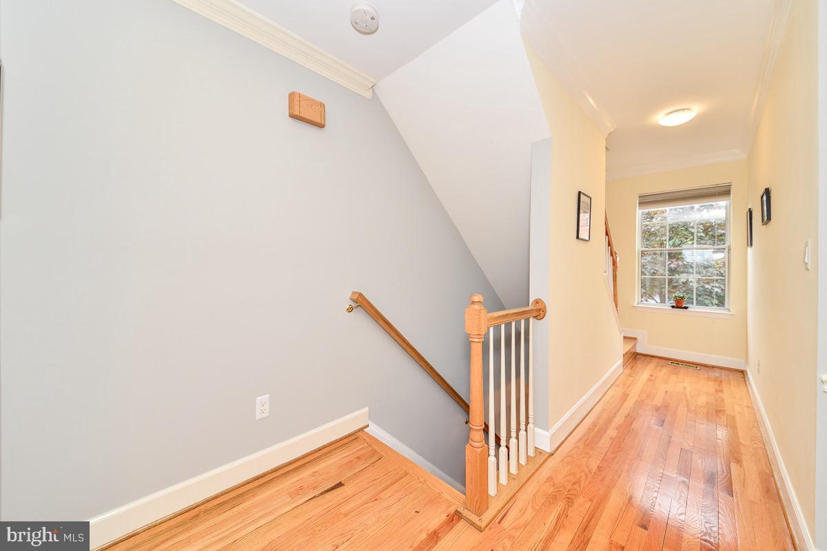 LAND OF HERBERT - Residential Lease