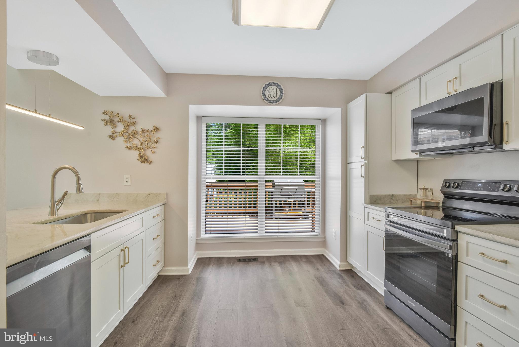 COUNTRYSIDE - Residential Lease