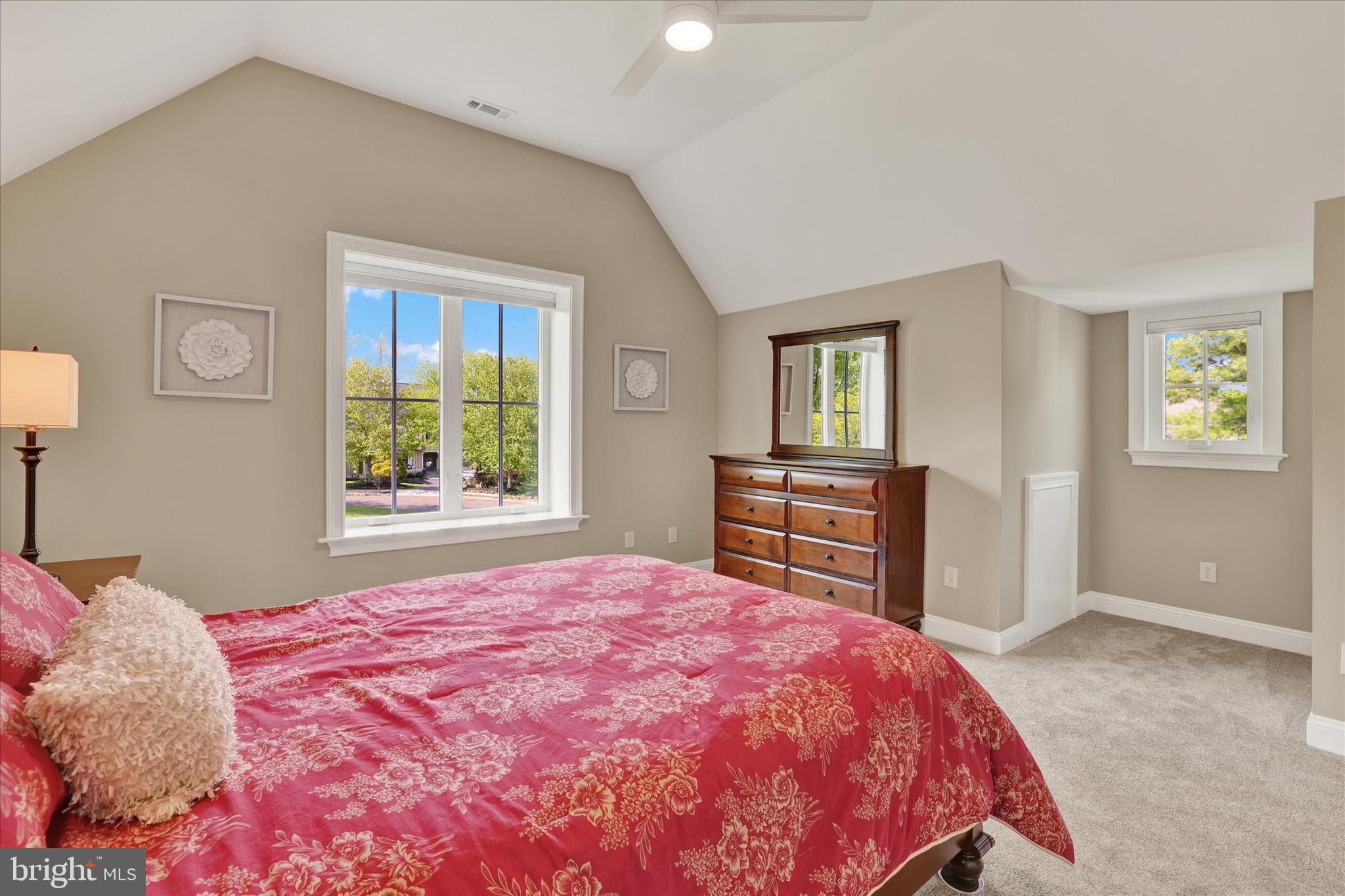 THE ESTATES AT RIV - Residential