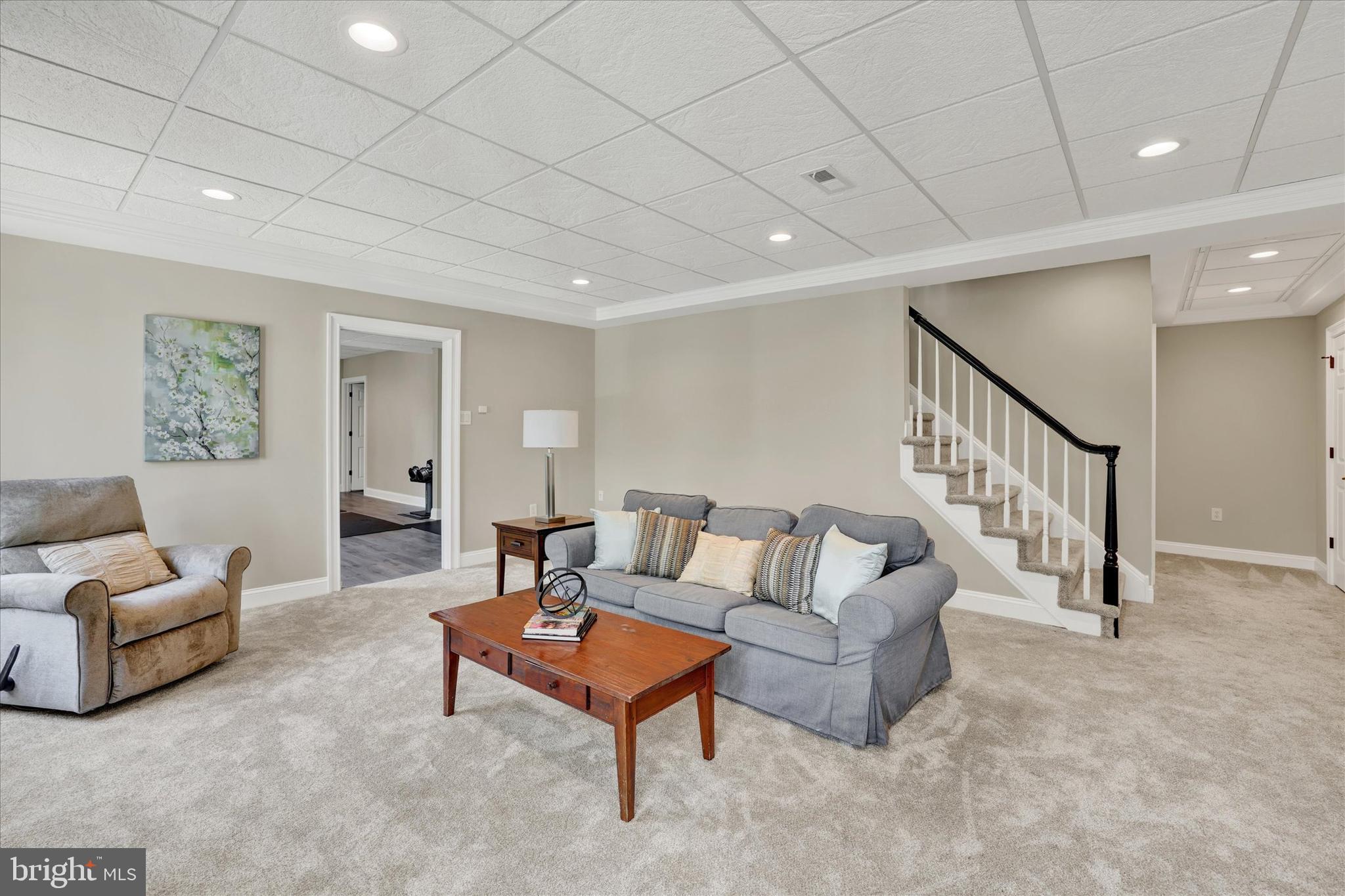 THE ESTATES AT RIV - Residential