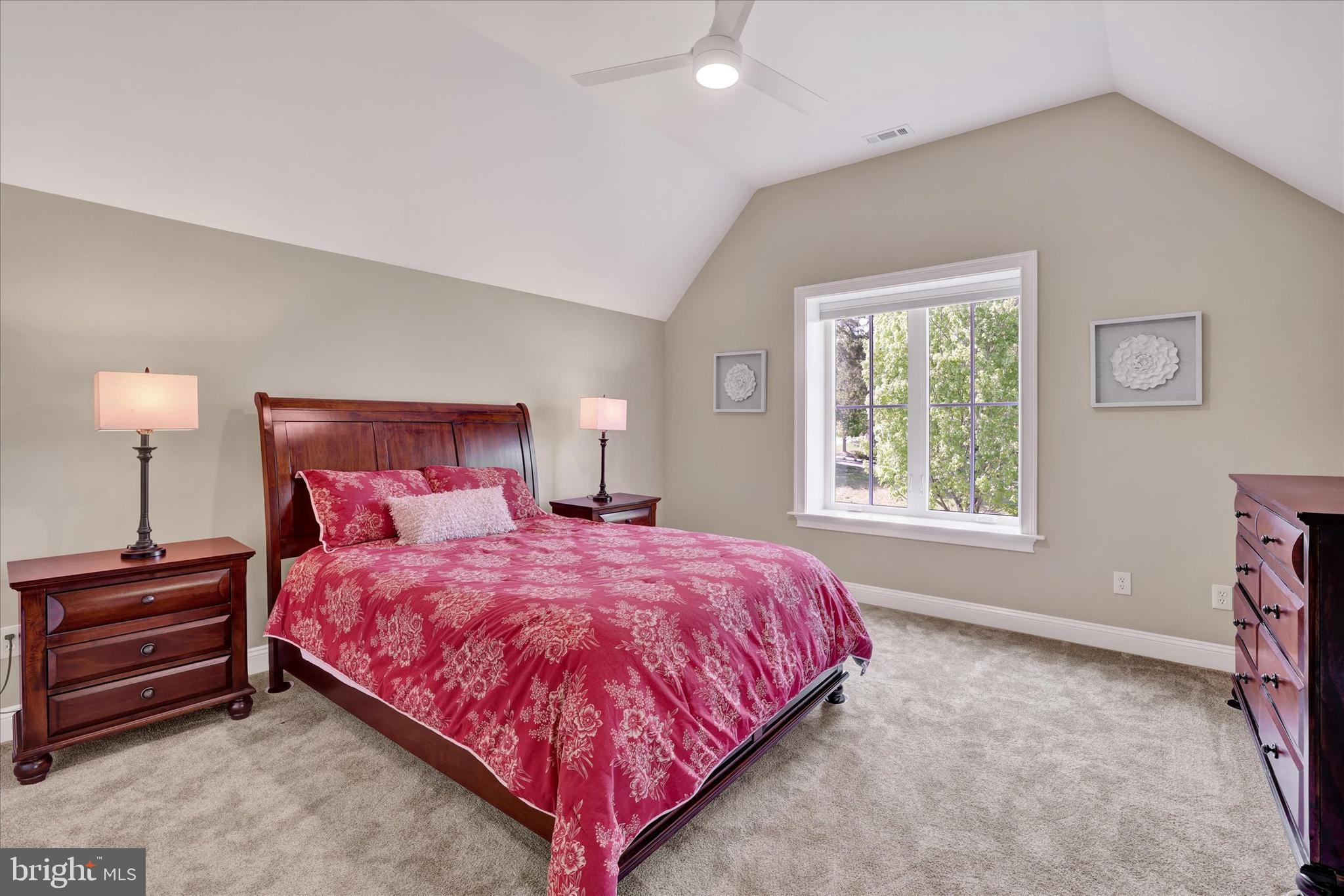 THE ESTATES AT RIV - Residential