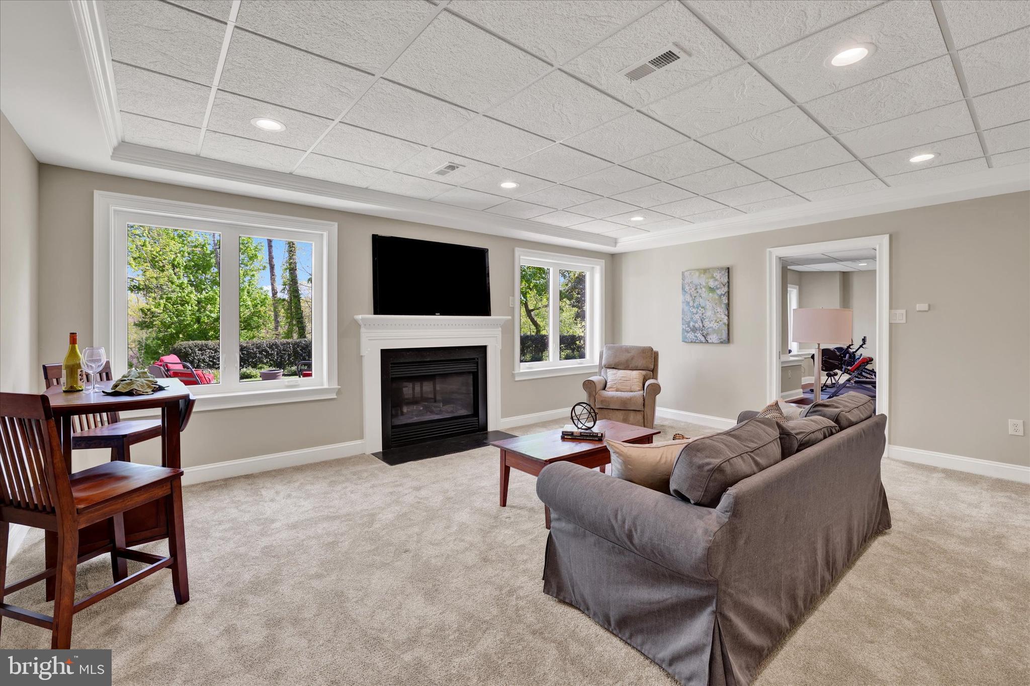 THE ESTATES AT RIV - Residential