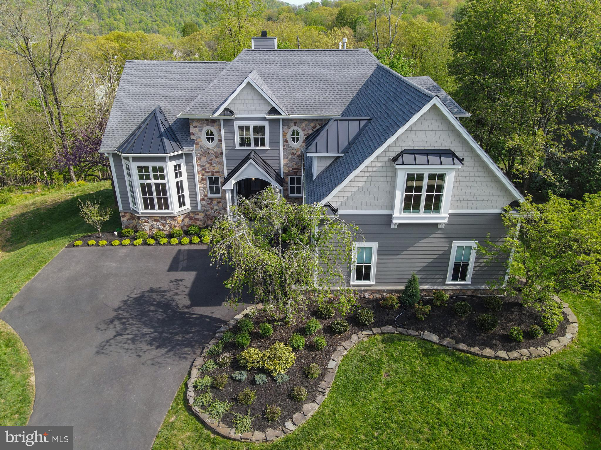 THE ESTATES AT RIV - Residential