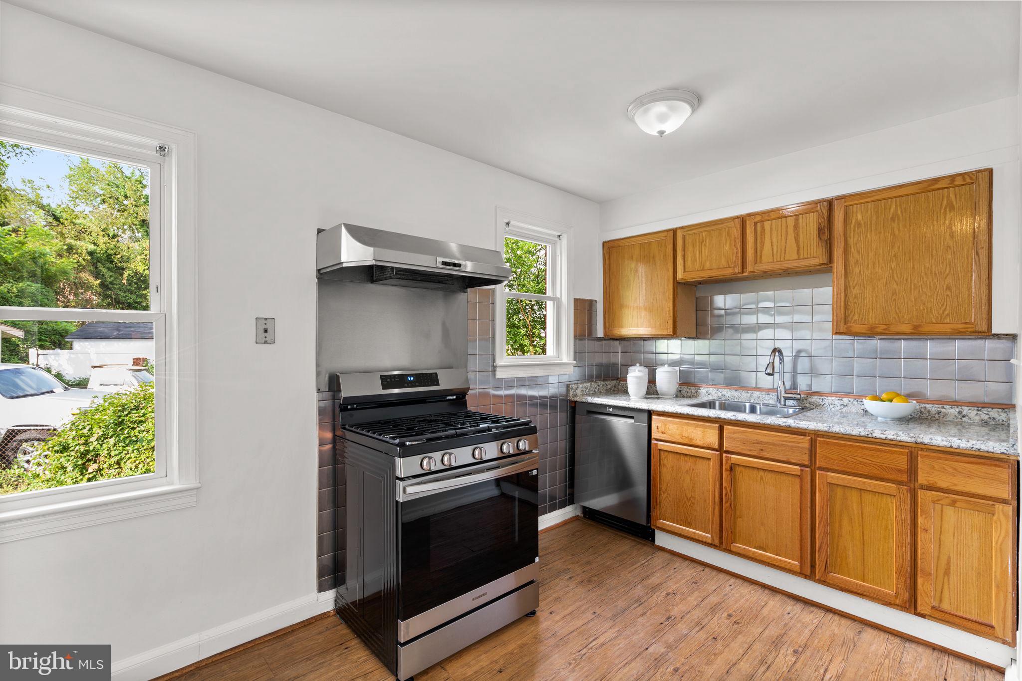 4810 BLACKFOOT ROAD