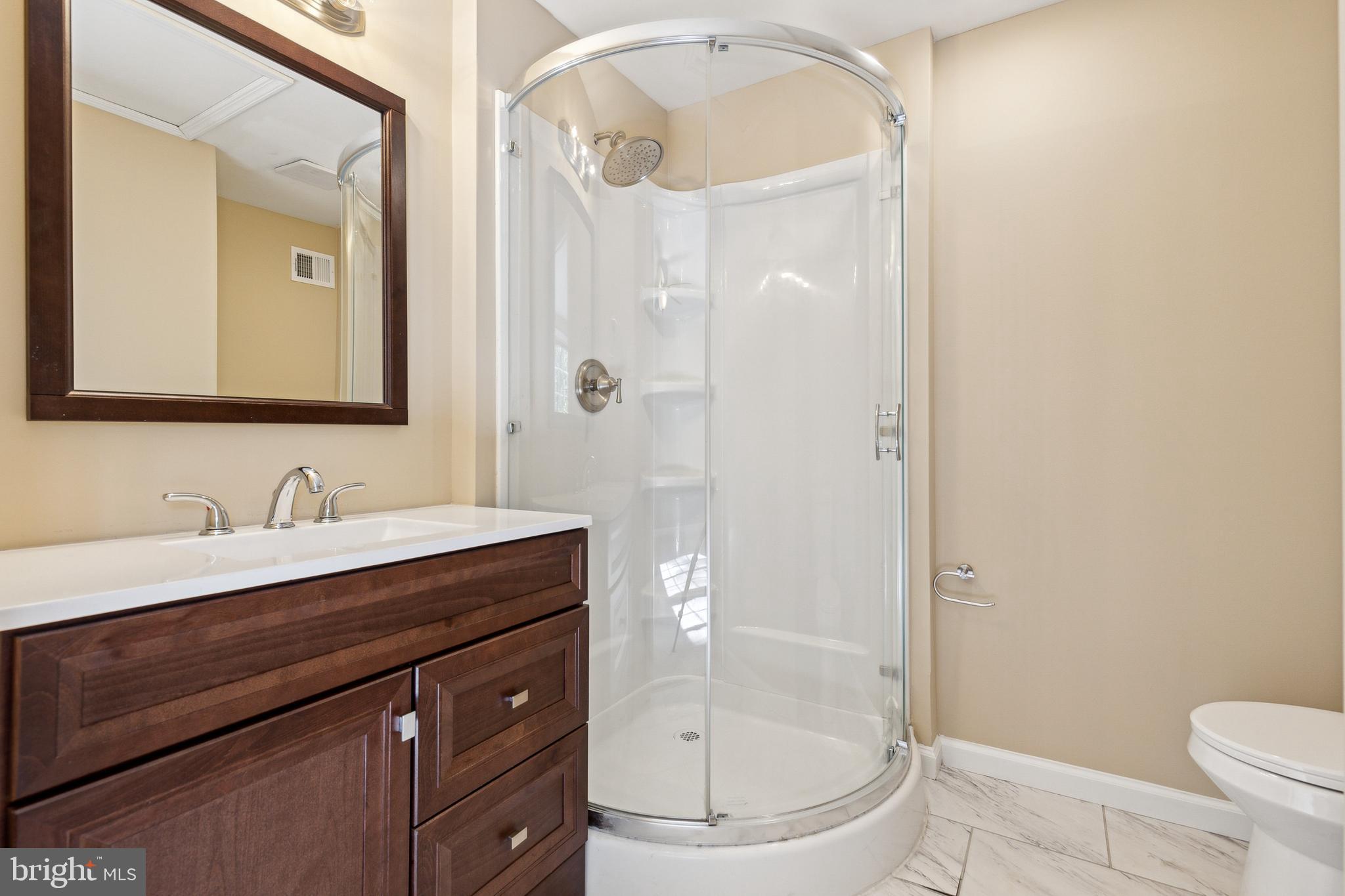 FLINT HILL MANOR - Residential