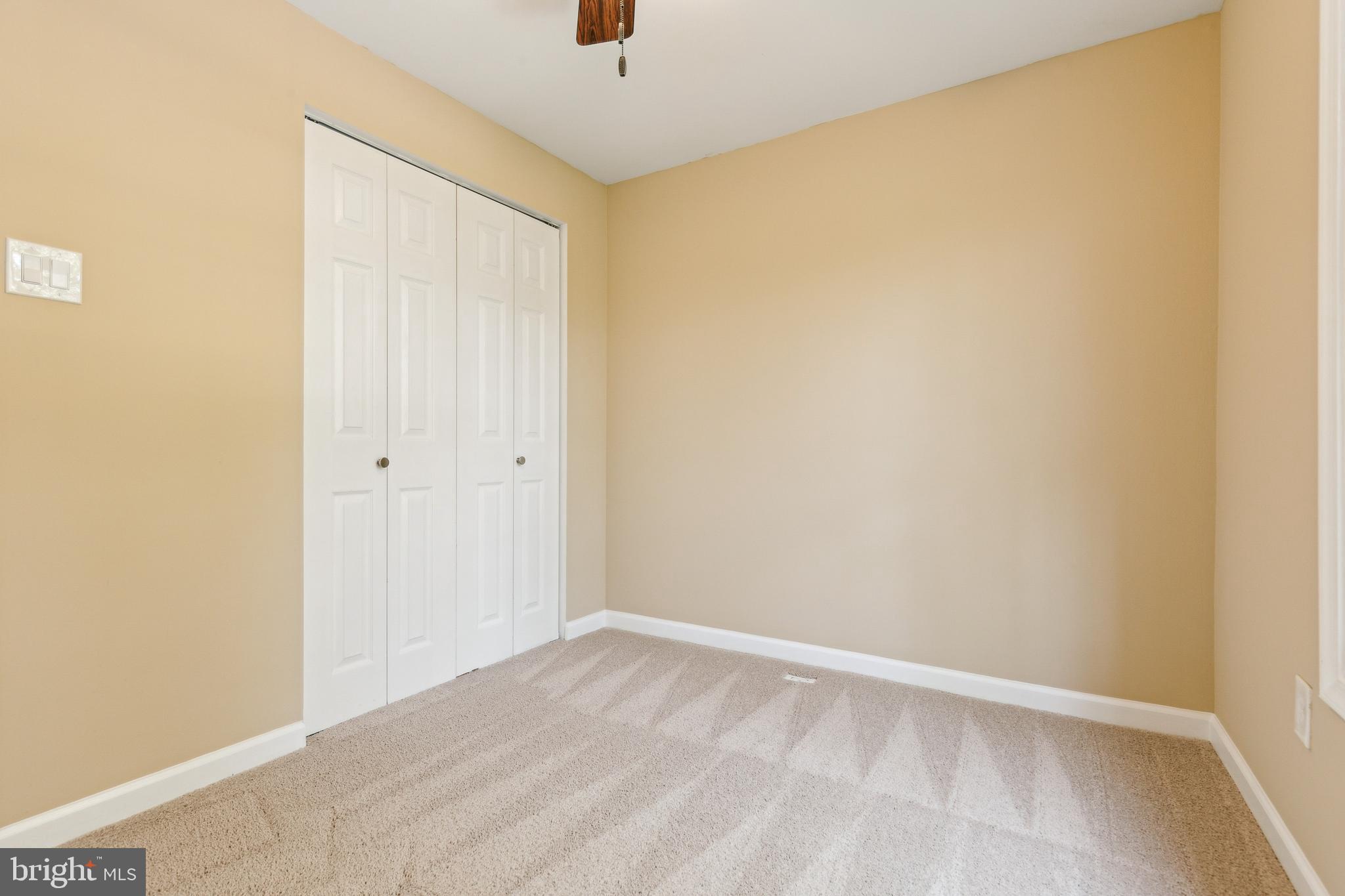 FLINT HILL MANOR - Residential