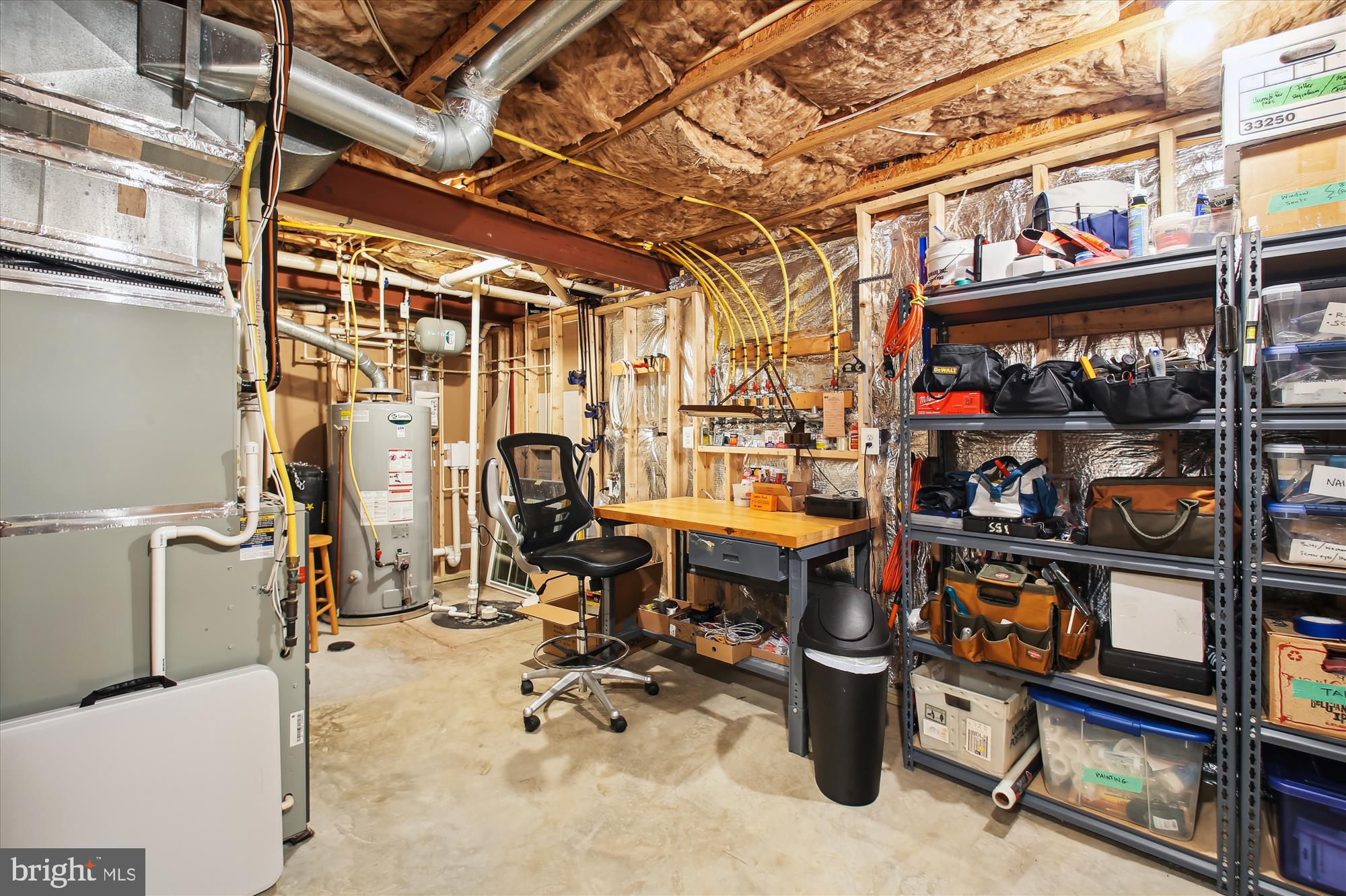 VILLAGE OF RIVER HILL - Residential