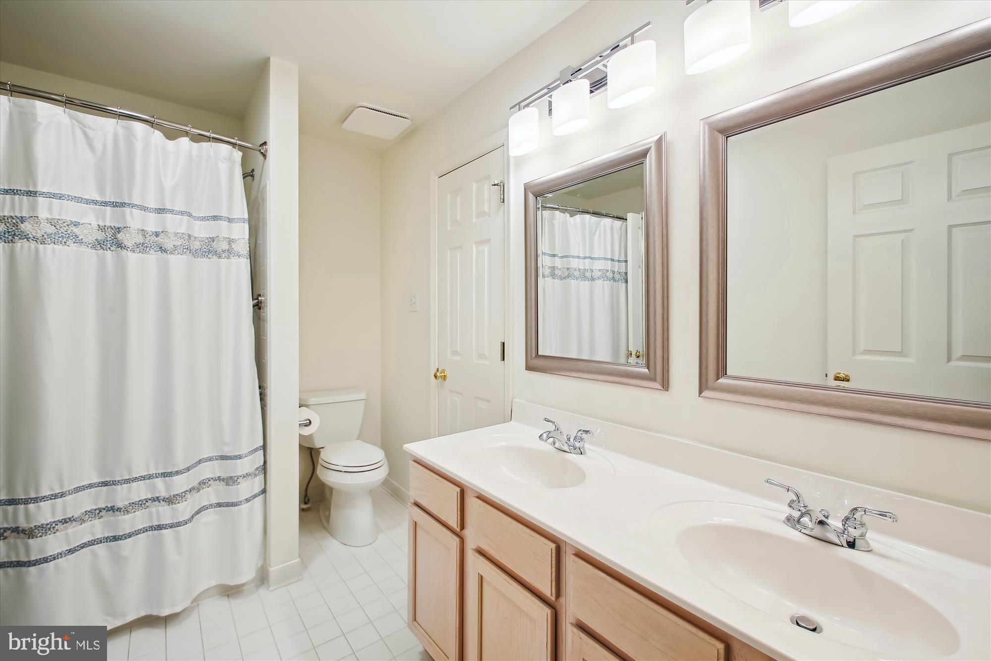 VILLAGE OF RIVER HILL - Residential