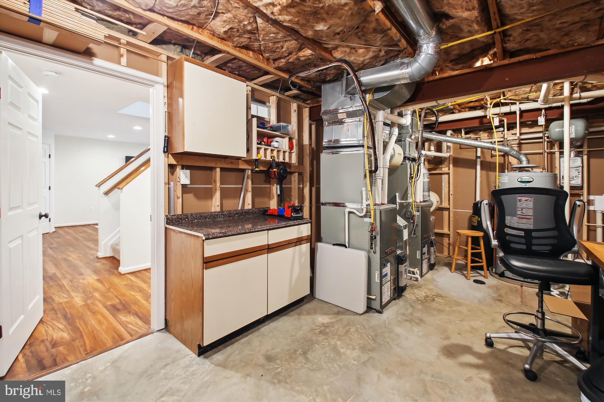 VILLAGE OF RIVER HILL - Residential