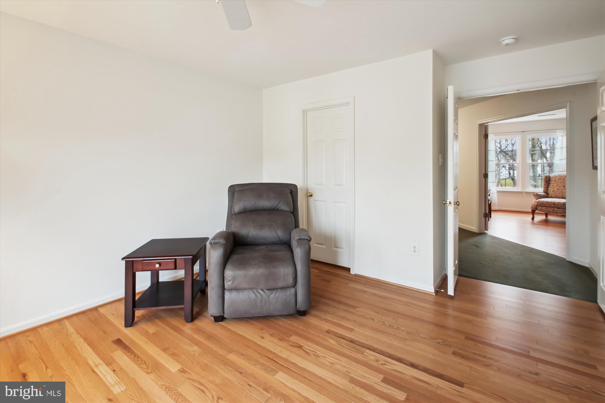 VILLAGE OF RIVER HILL - Residential