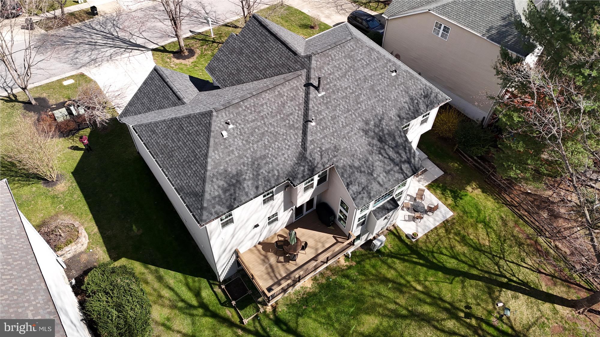 VILLAGE OF RIVER HILL - Residential