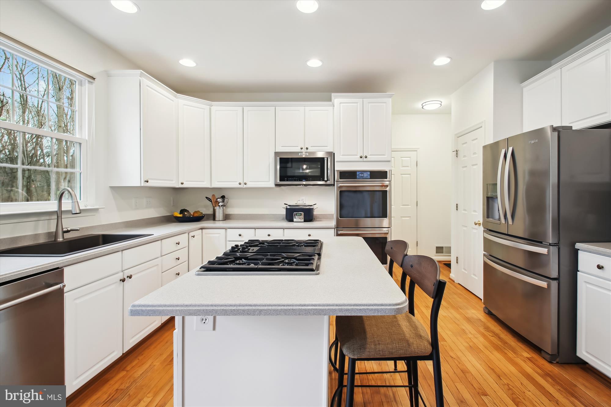 VILLAGE OF RIVER HILL - Residential