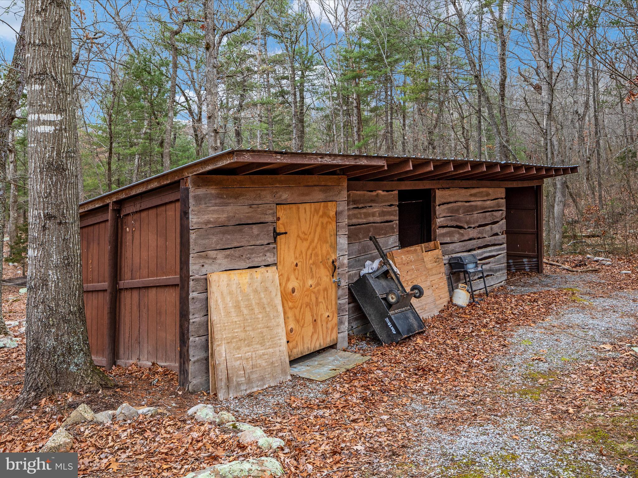 MASSANUTTEN FOREST - Residential