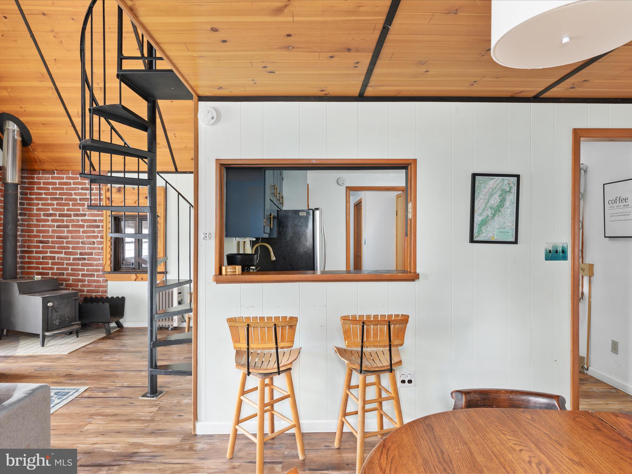 MASSANUTTEN FOREST - Residential